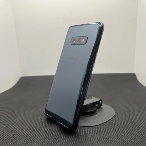 Samsung S10e (中古) 本体 ＆ 付属品セット Samsung Galaxy S10E 128GB Prism Black | Epic Deals SA