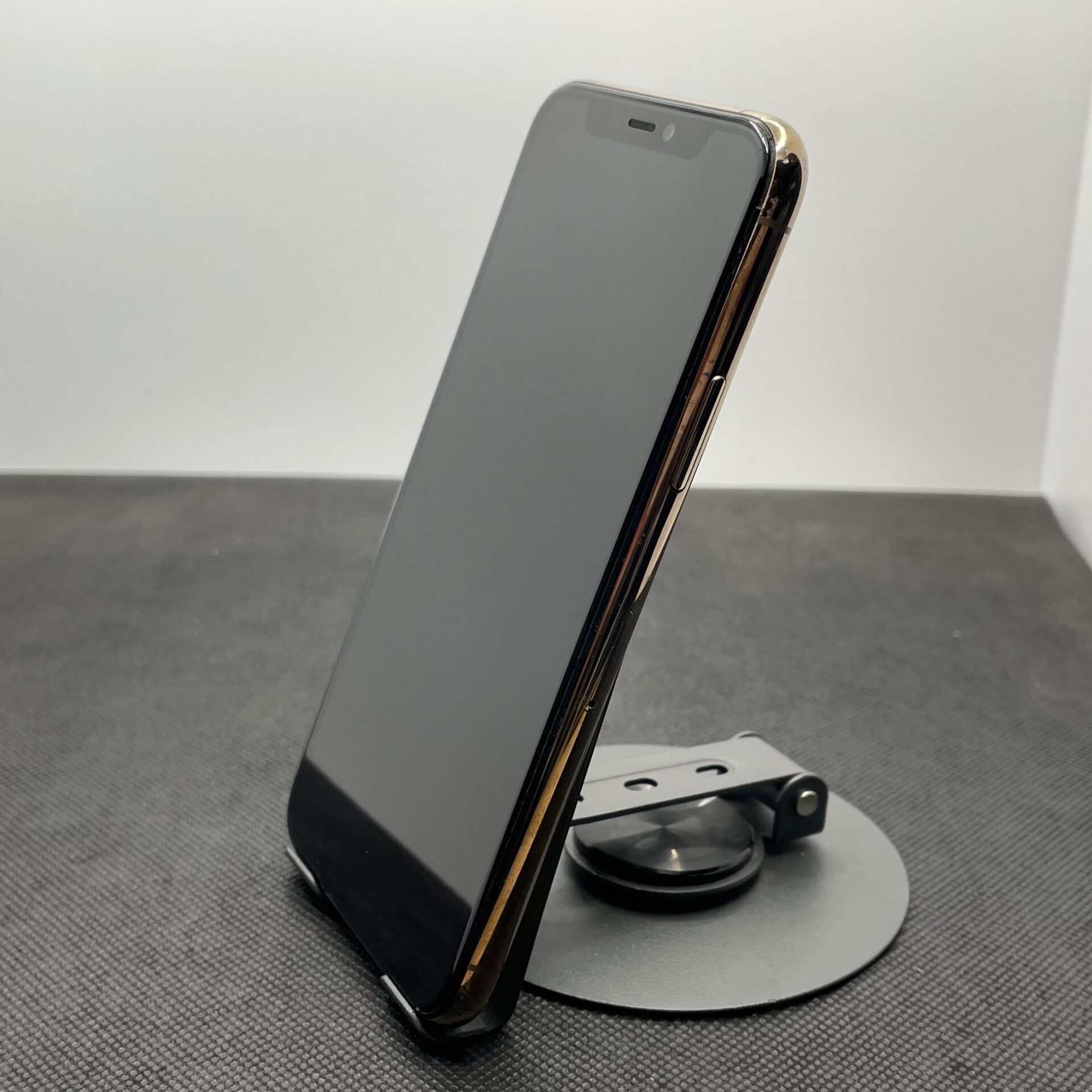 Apple iPhone 11 Pro 256GB Gold (6 Month Warranty) | Epic Deals SA
