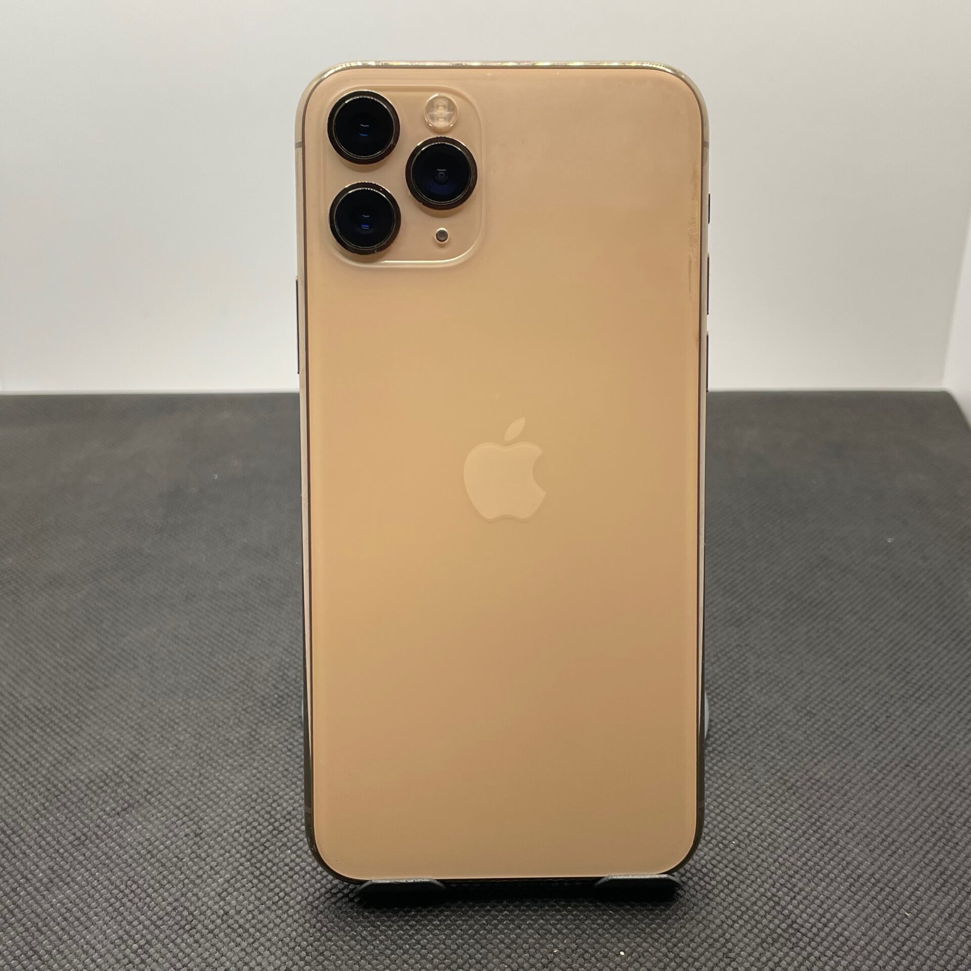 【Jafna Jafna】iPhone11pro ゴールド　256GB Apple iPhone 11 Pro 256GB Gold (6 Month Warranty) | Epic Deals SA