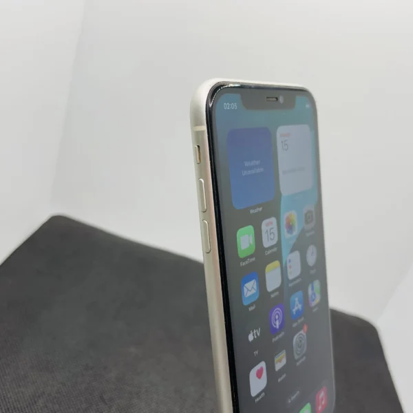 Apple iPhone 11 256GB White (6 Month Warranty) | Epic Deals SA