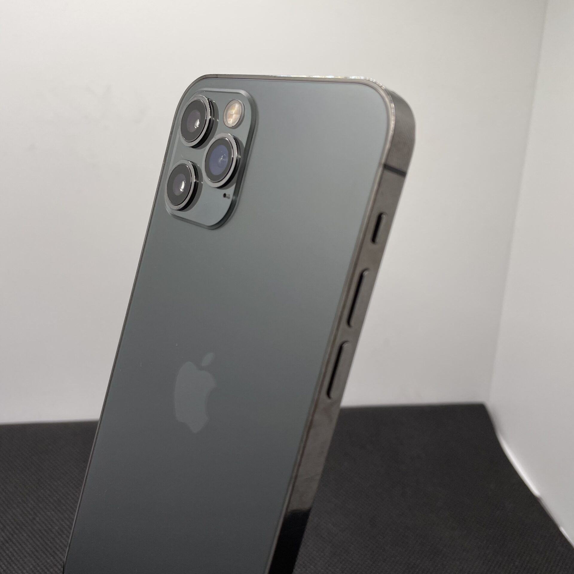 Apple iPhone 12 Pro Graphite 256GB (6 Month Warranty)- No Face ID - Image 11