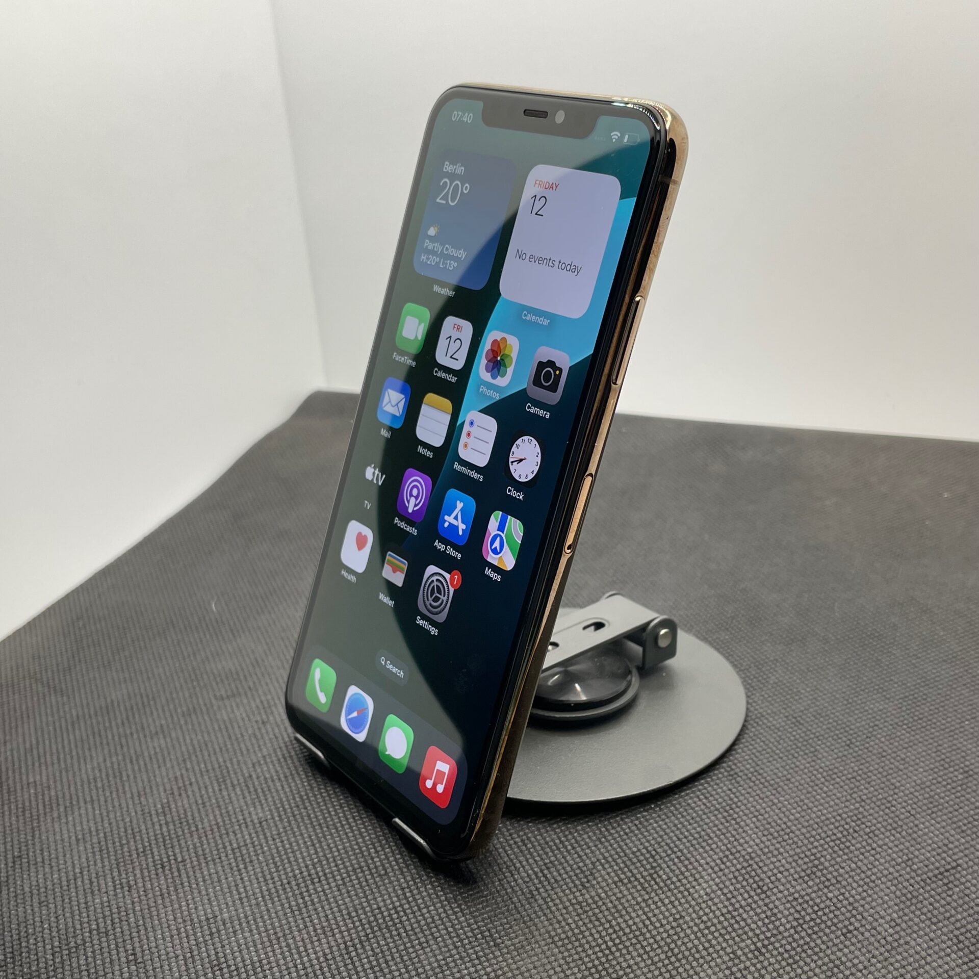 Apple iPhone 11 Pro Max 256GB Gold (6 Month Warranty) - Image 4