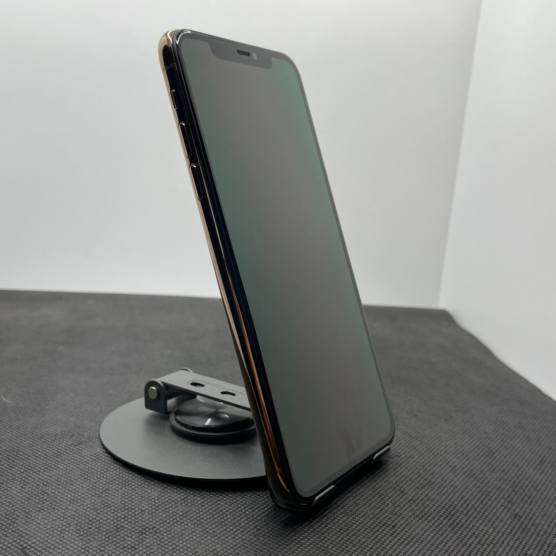 Apple iPhone 11 Pro Max 256GB Gold (6 Month Warranty) - Image 5