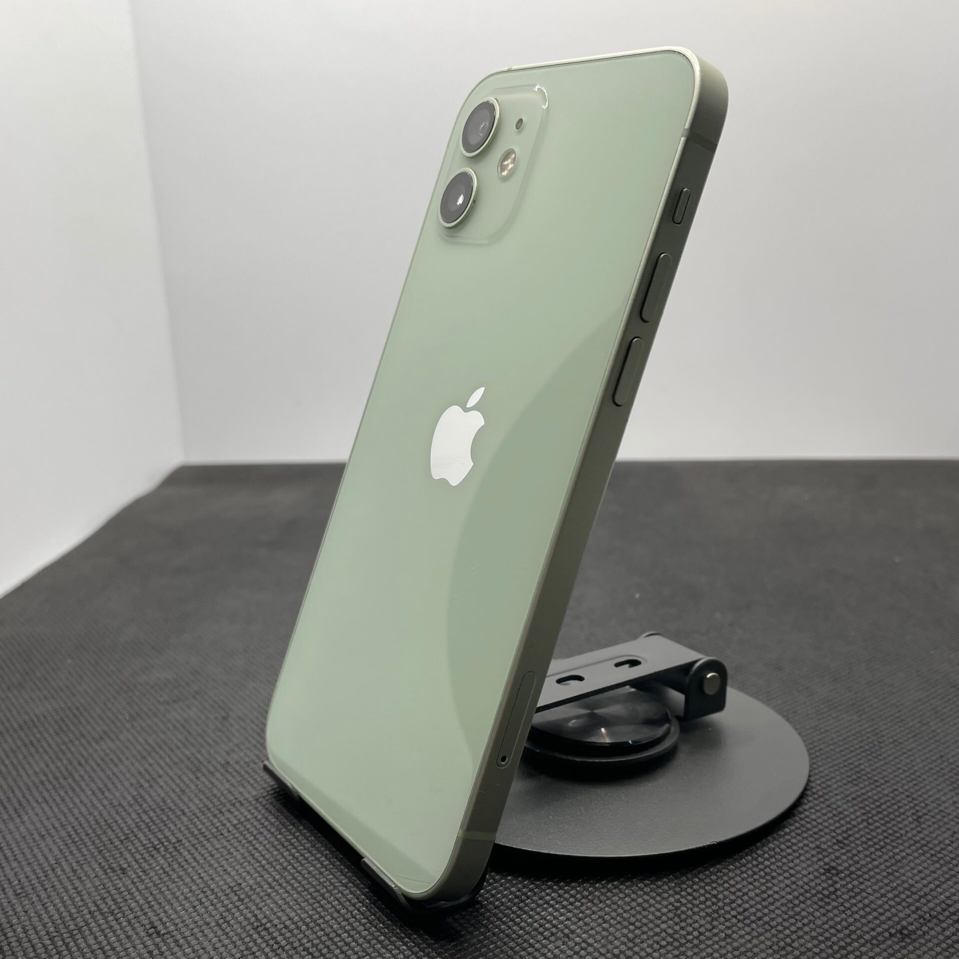 Apple iPhone 12 64GB Green (6 Month Warranty) - Image 8