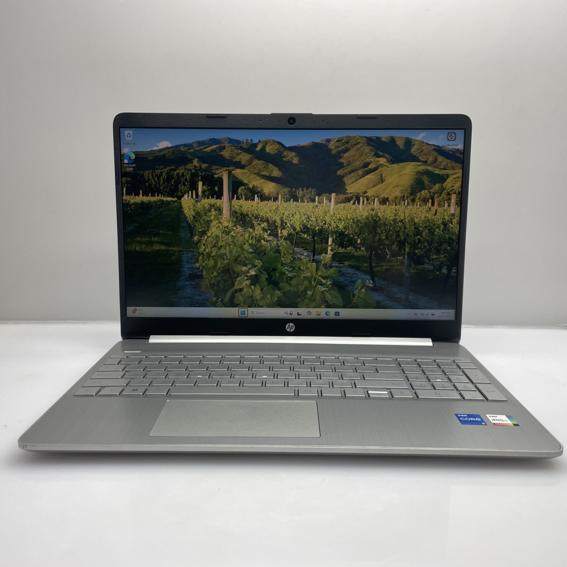 HP 15s-fq4009ni 11th Gen "Core i5" 2.50GHz 8GB RAM 512GB SSD (NVMe) Silver (3 Month Warranty) - Bright Spots - Image 3