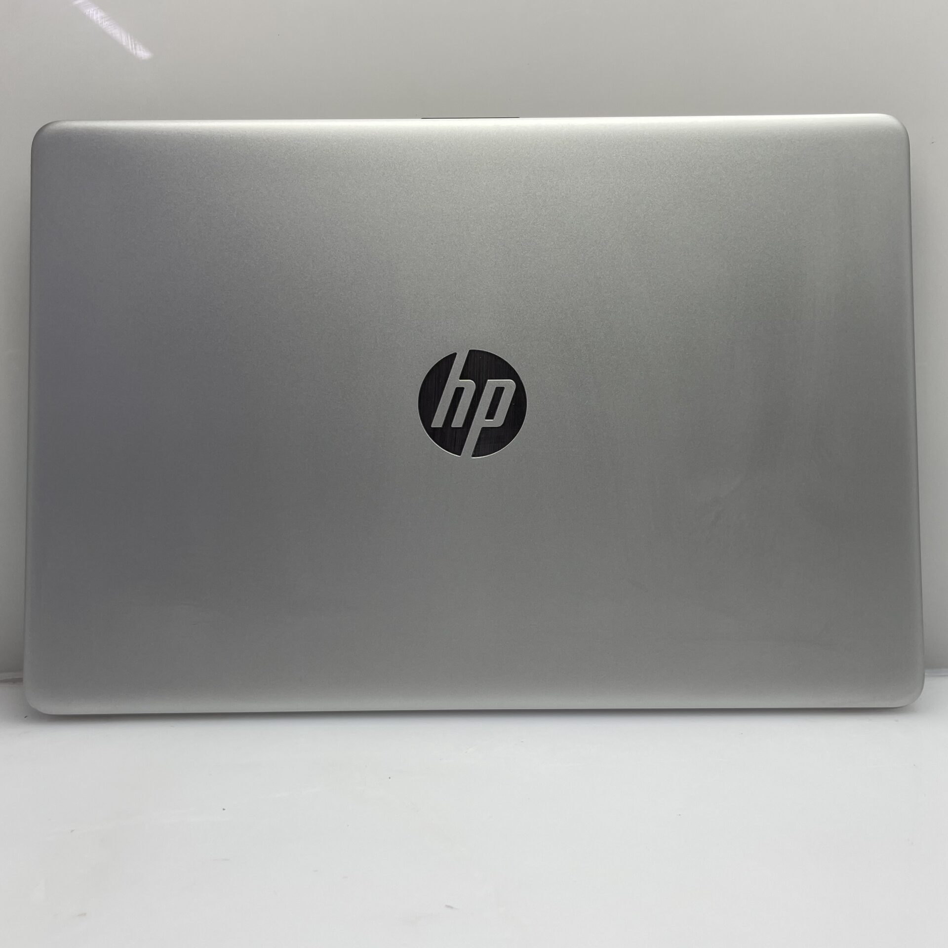 HP 15s-fq4009ni 11th Gen "Core i5" 2.50GHz 8GB RAM 512GB SSD (NVMe) Silver (3 Month Warranty) - Bright Spots - Image 9