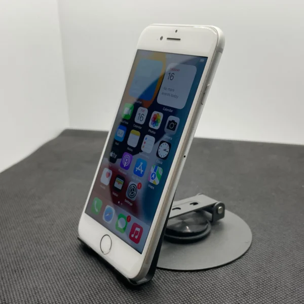 Apple iPhone 7 32GB Silver - Bright Spots | Epic Deals SA