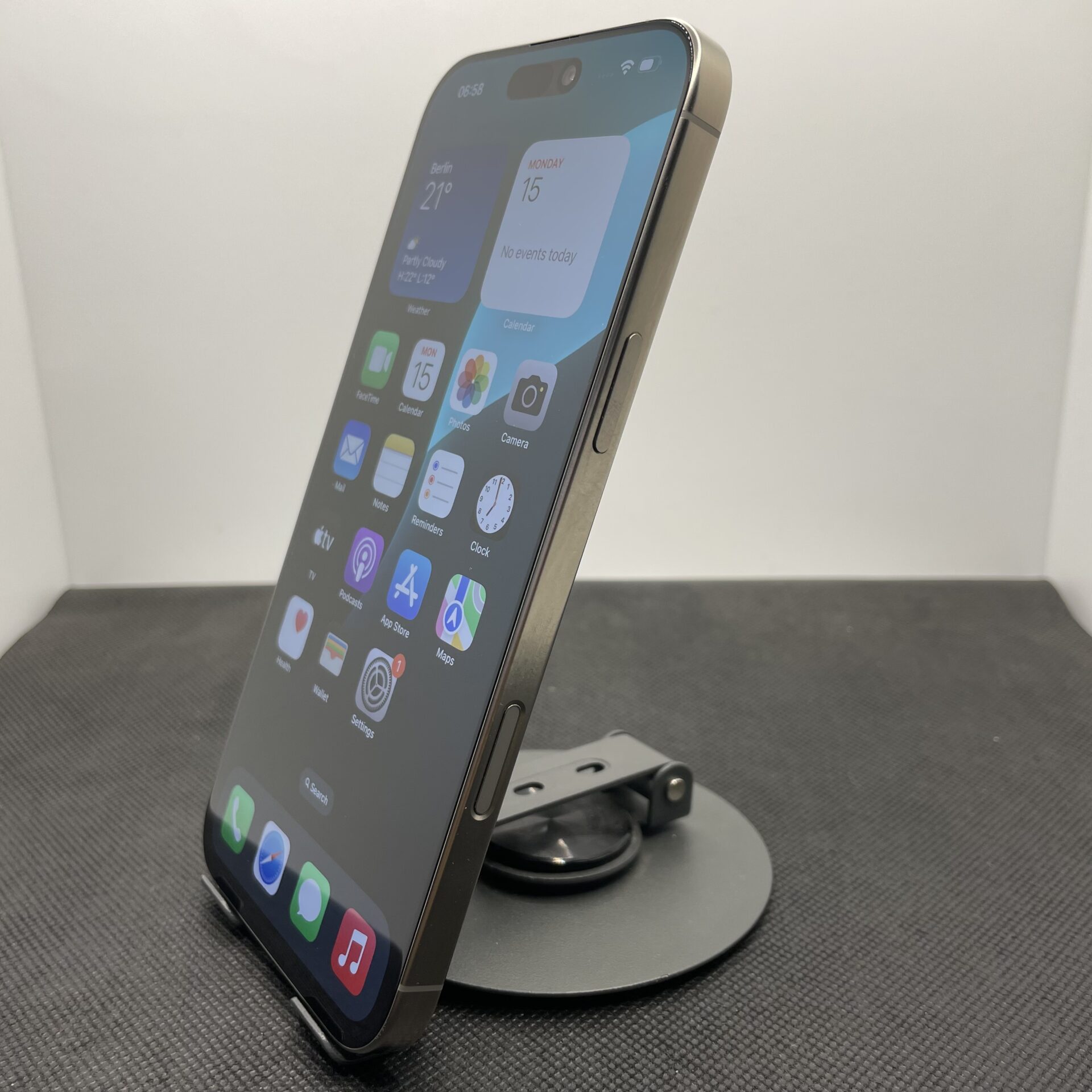 Apple iPhone 16 Pro Max 256GB Natural Titanium (10 Year Warranty) – Mint Condition - Image 4