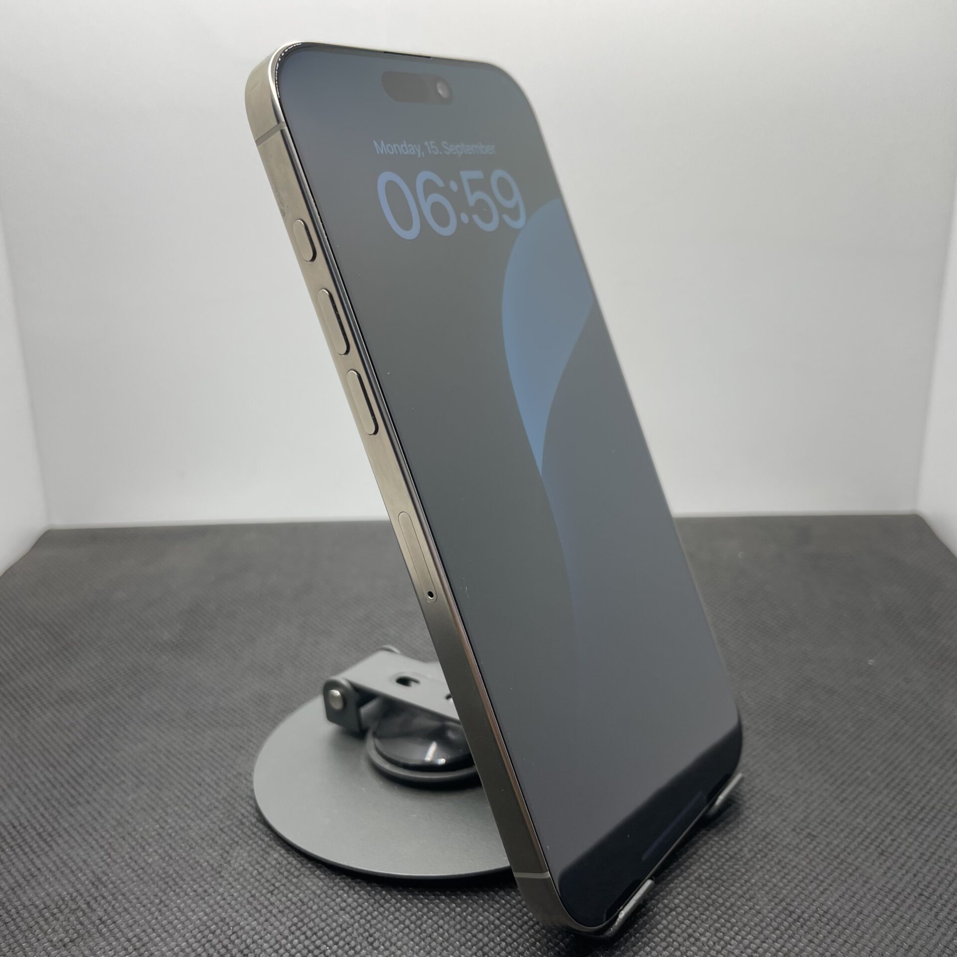 Apple iPhone 16 Pro Max 256GB Natural Titanium (10 Year Warranty) – Mint Condition - Image 5