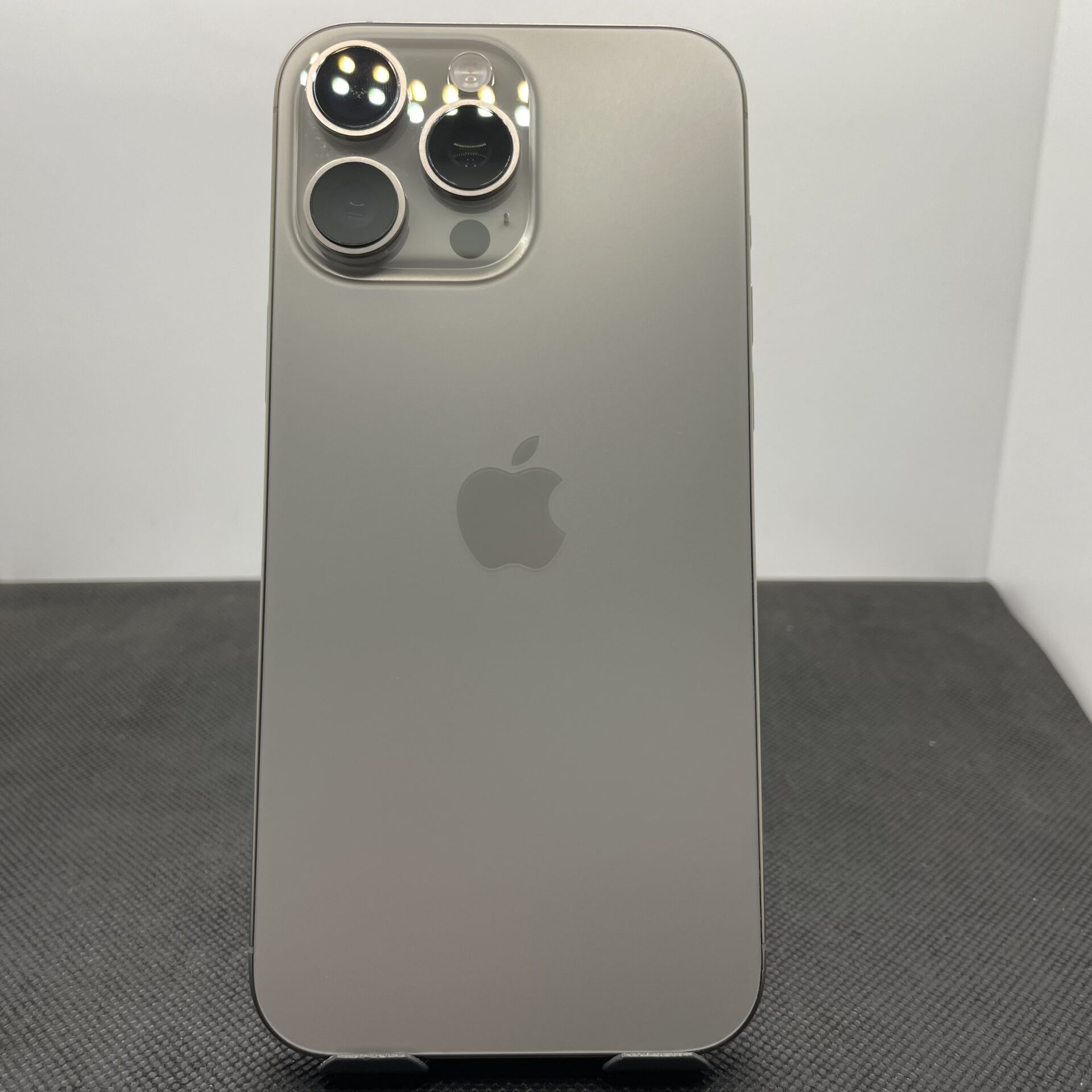 Apple iPhone 16 Pro Max 256GB Natural Titanium (10 Year Warranty) – Mint Condition - Image 8