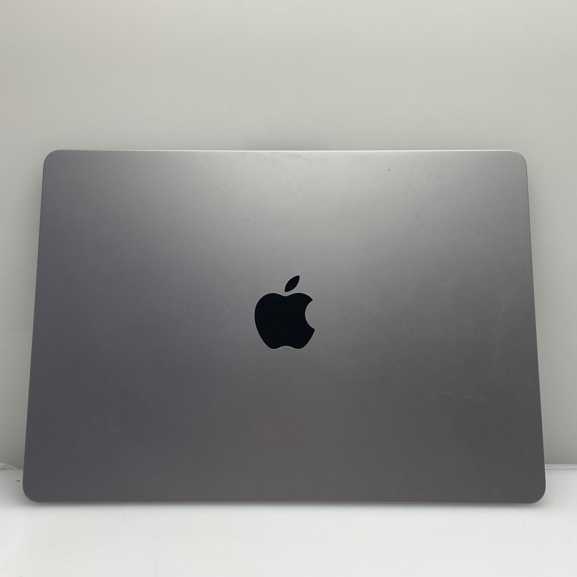 Buy Used MacBook Air “M2” 8CPU/8GPU (2022) 13-Inch 8GB RAM 256GB