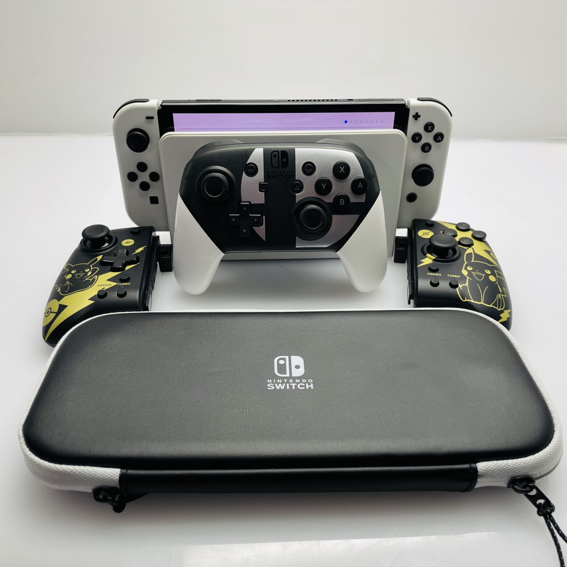 Nintendo Switch グレー/ホワイト 本体 Nintendo Switch OLED 64GB White + Special Accessories (3 Month