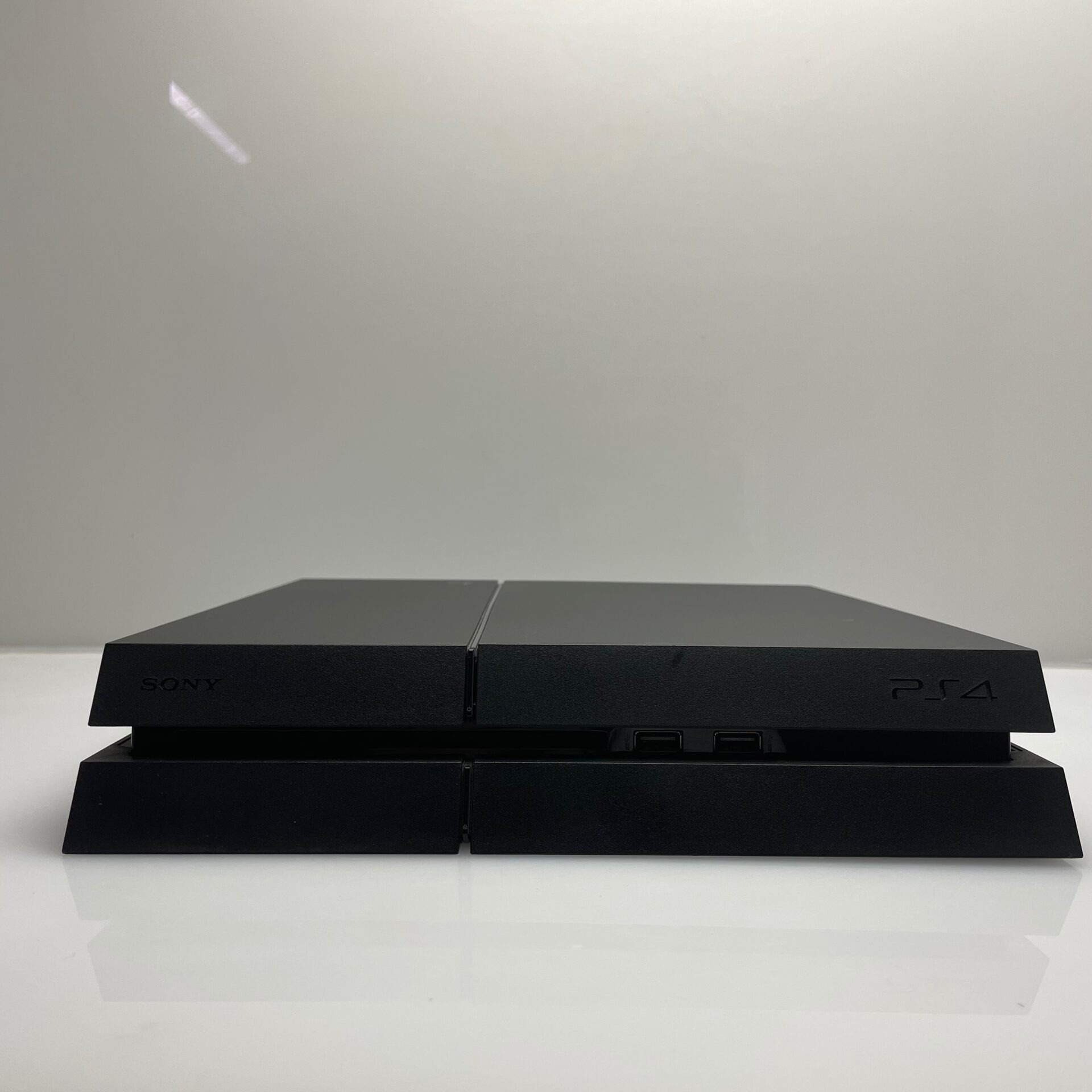 PlayStation 4 Black 1TB + HDMI Cable + Power Cable (3 Month Warranty) - Image 3