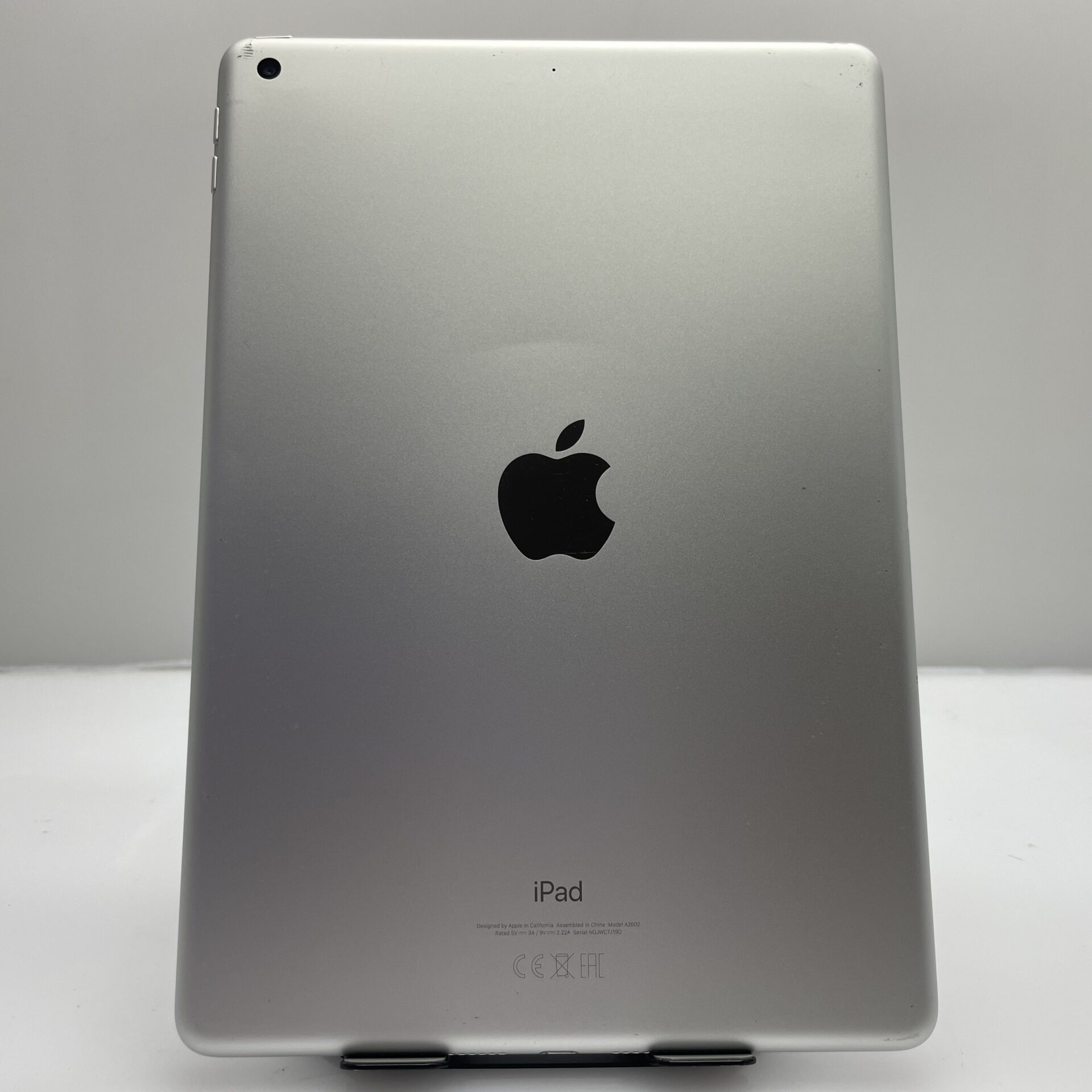 Apple iPad 10.2" 9th Gen 64GB (Wi-Fi Only) Silver - No Touch ID - Image 8