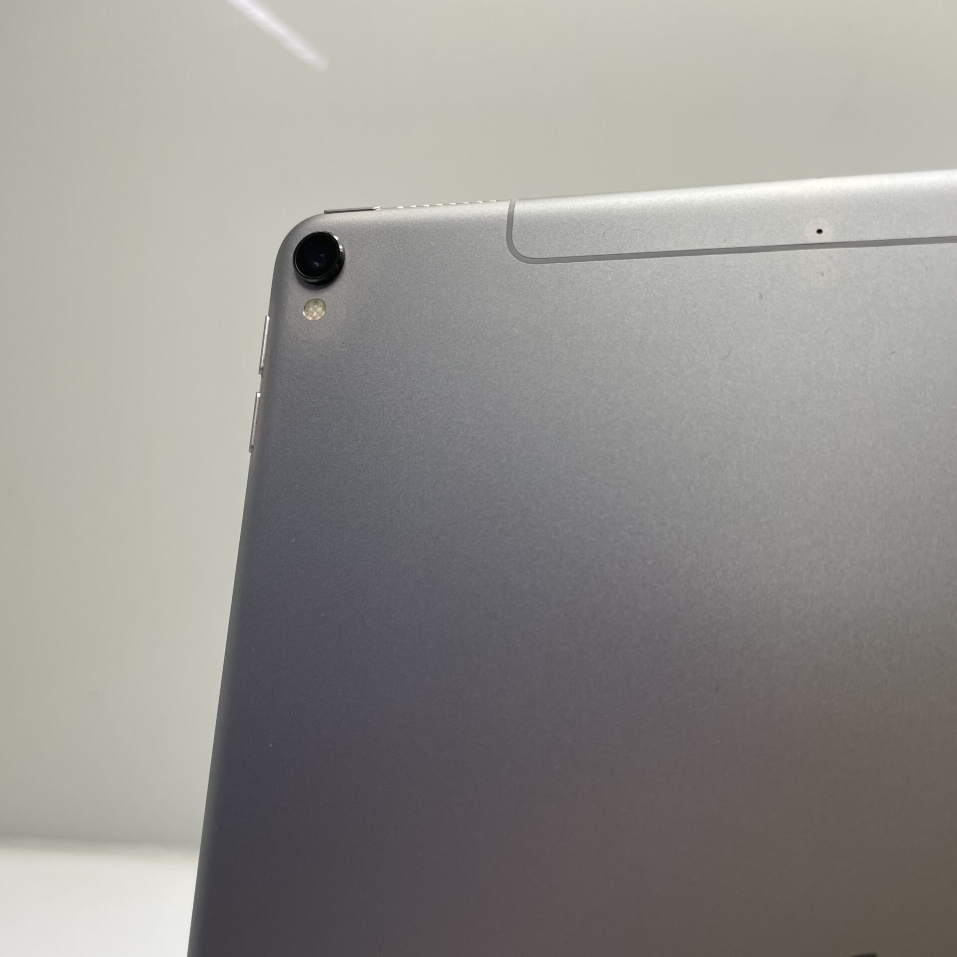 Apple iPad Pro 10.5