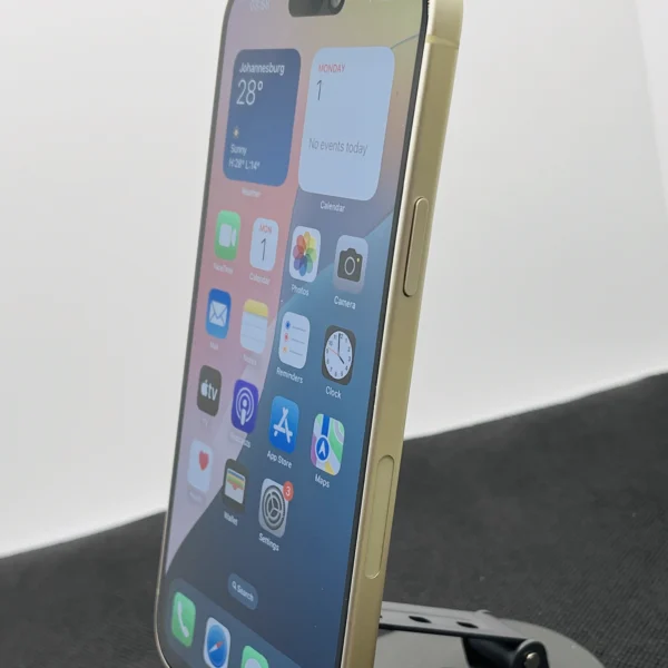 Apple iPhone 15 Plus 256GB Yellow (12 Month Warranty) - (E-SIM