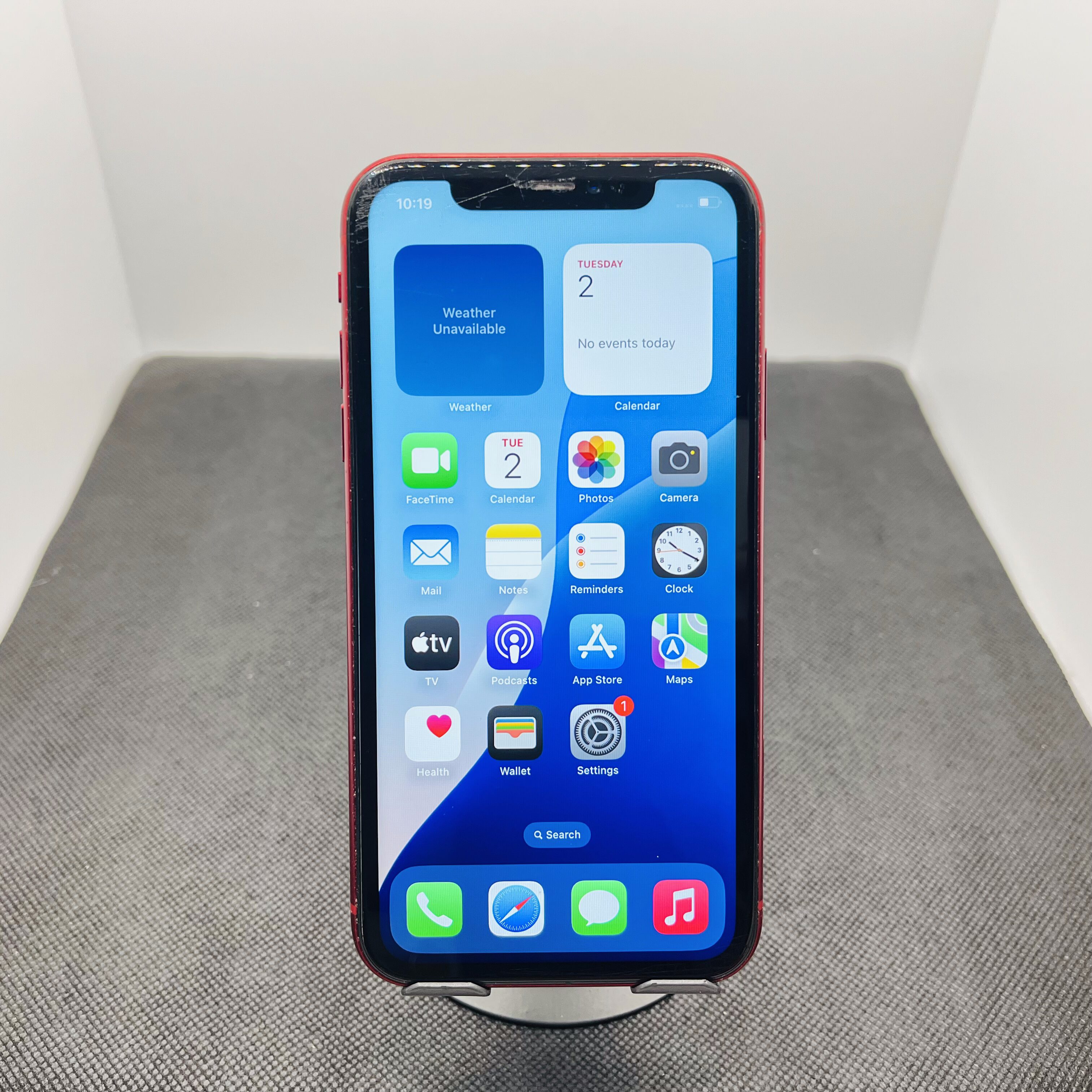 Apple iPhone 11 64GB Product Red (6 Month Warranty) - Image 2