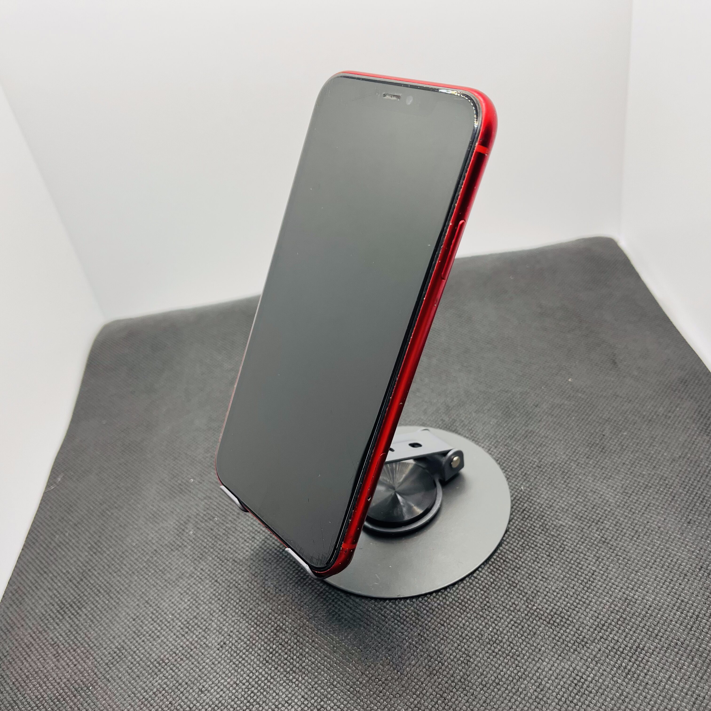 Apple iPhone 11 64GB Product Red (6 Month Warranty) - Image 7