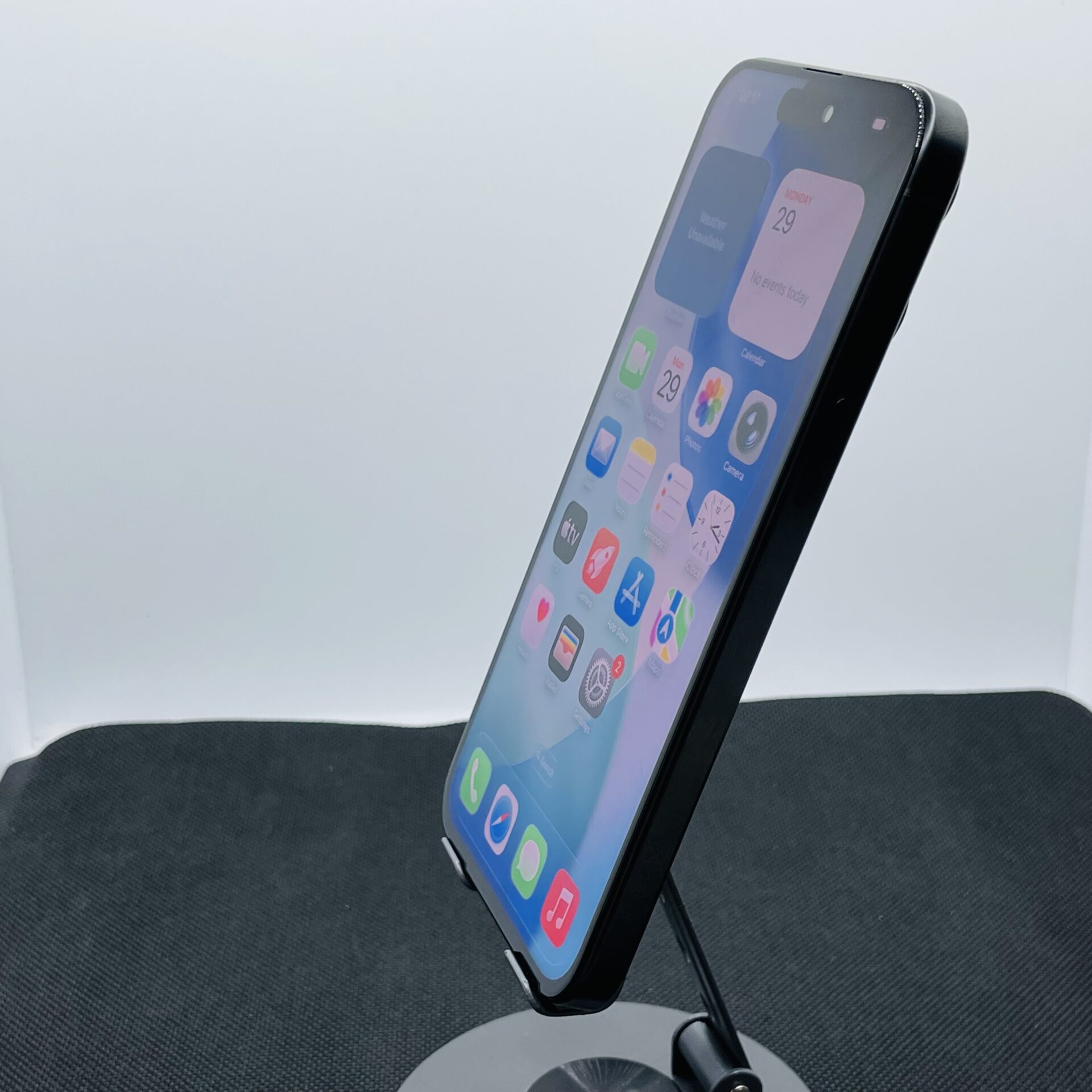 Apple iPhone 15 Pro Max 256GB Black Titanium (12 Month Warranty) - Minor Bright Spots - Image 5