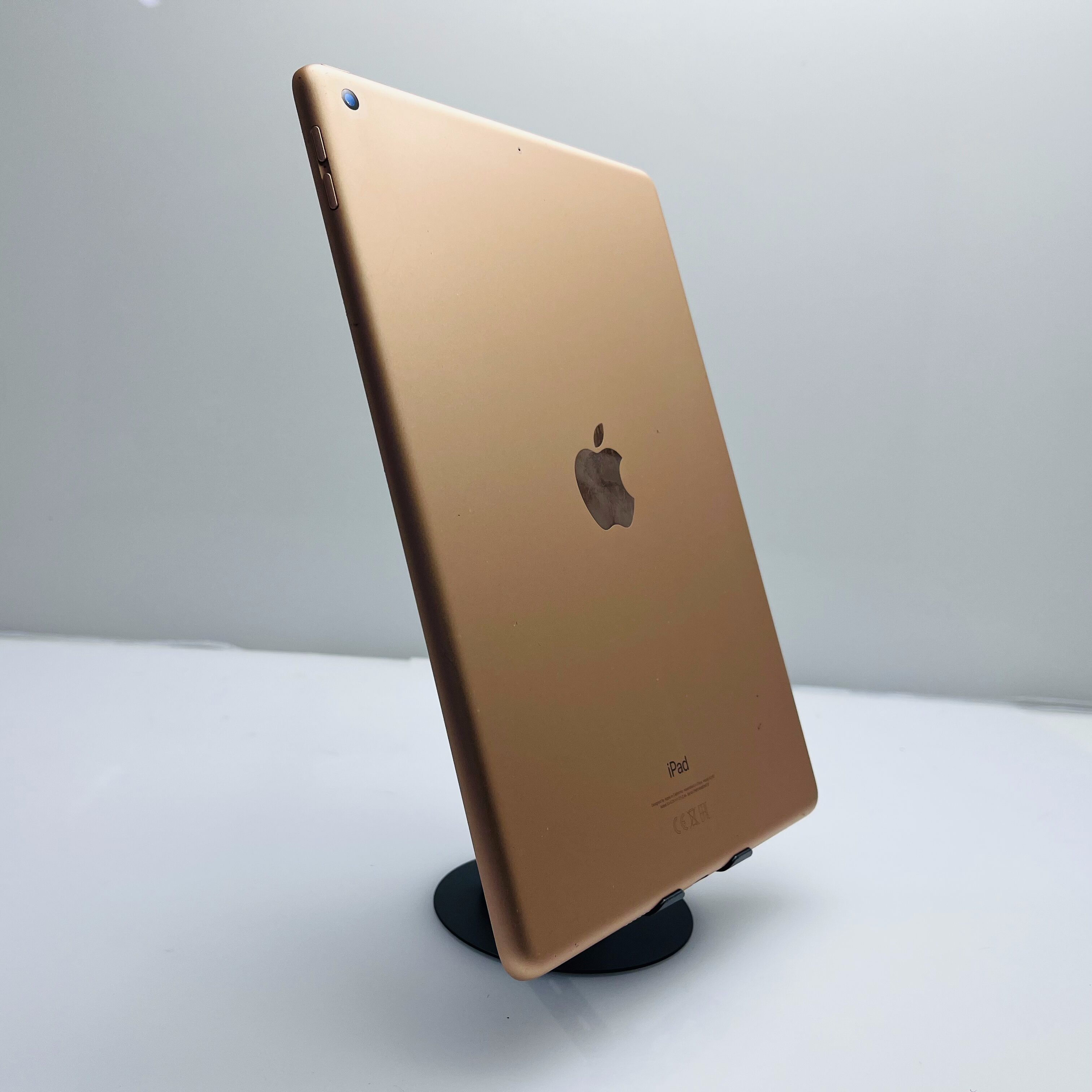 Apple iPad 7th Gen. 32GB, Wi-Fi, 10.2 in - Gold