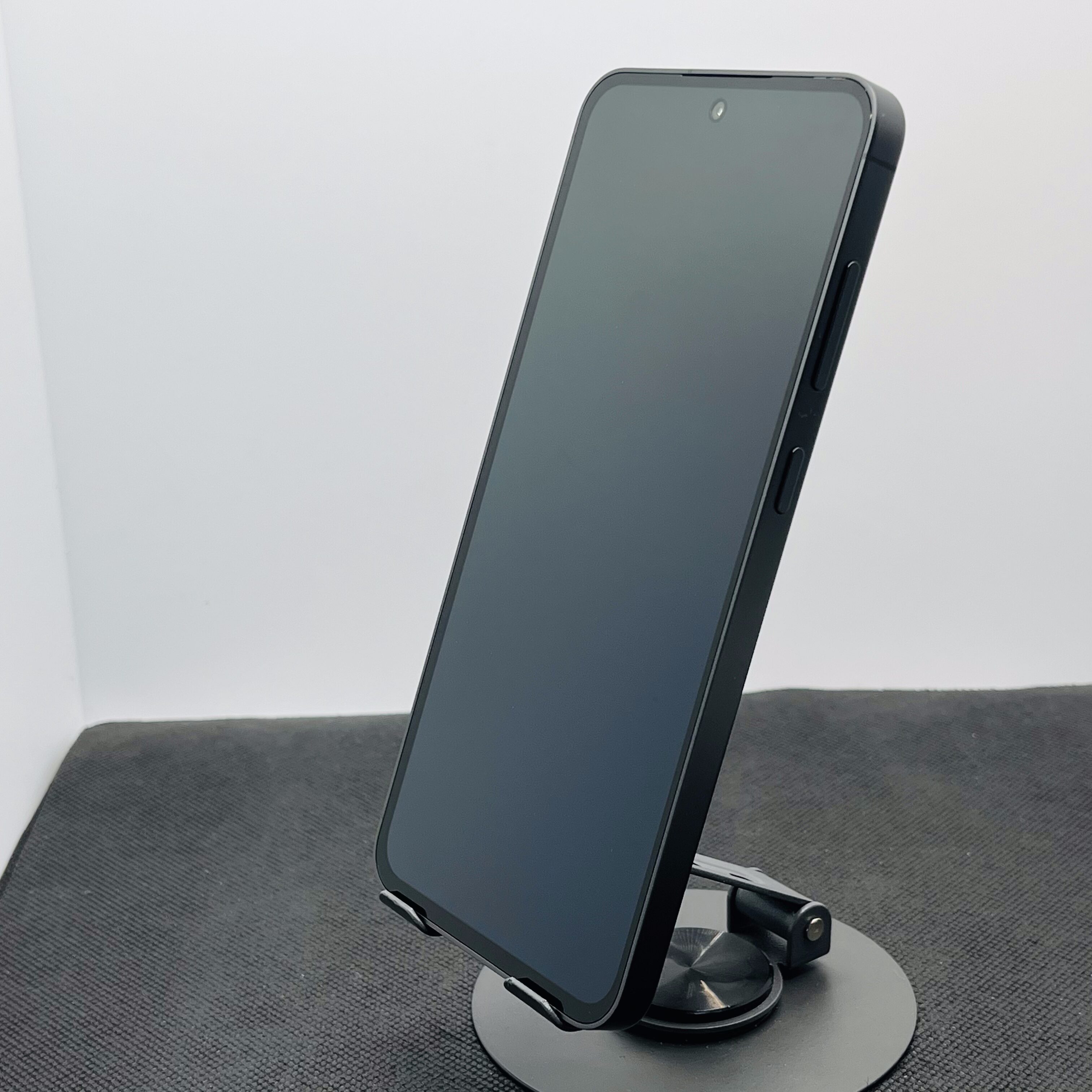 Samsung Galaxy S24 FE 128GB Graphite (12 Month Warranty) - Image 5