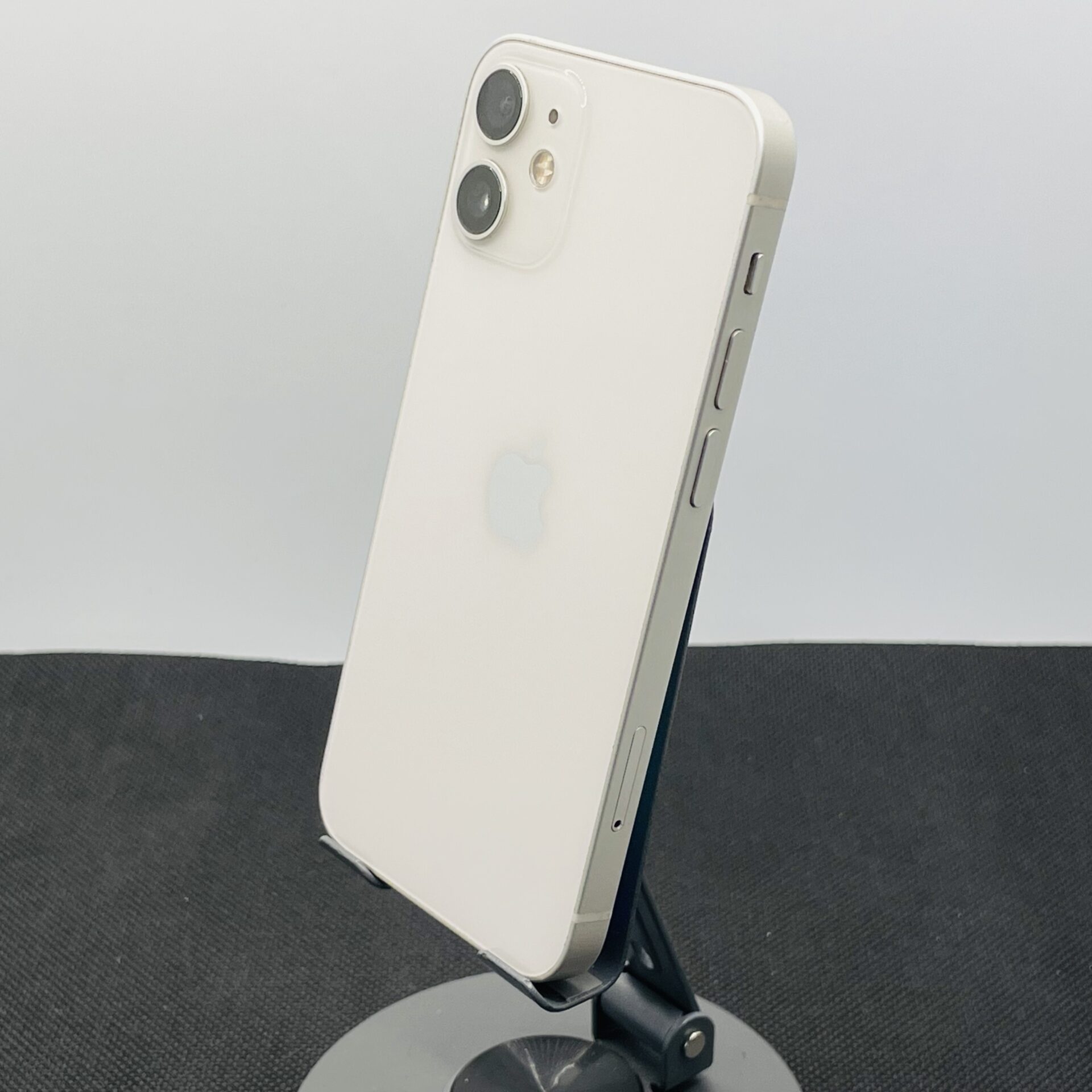 Apple iPhone 12 Mini 64GB White - Bright Spots And Blurry Front
