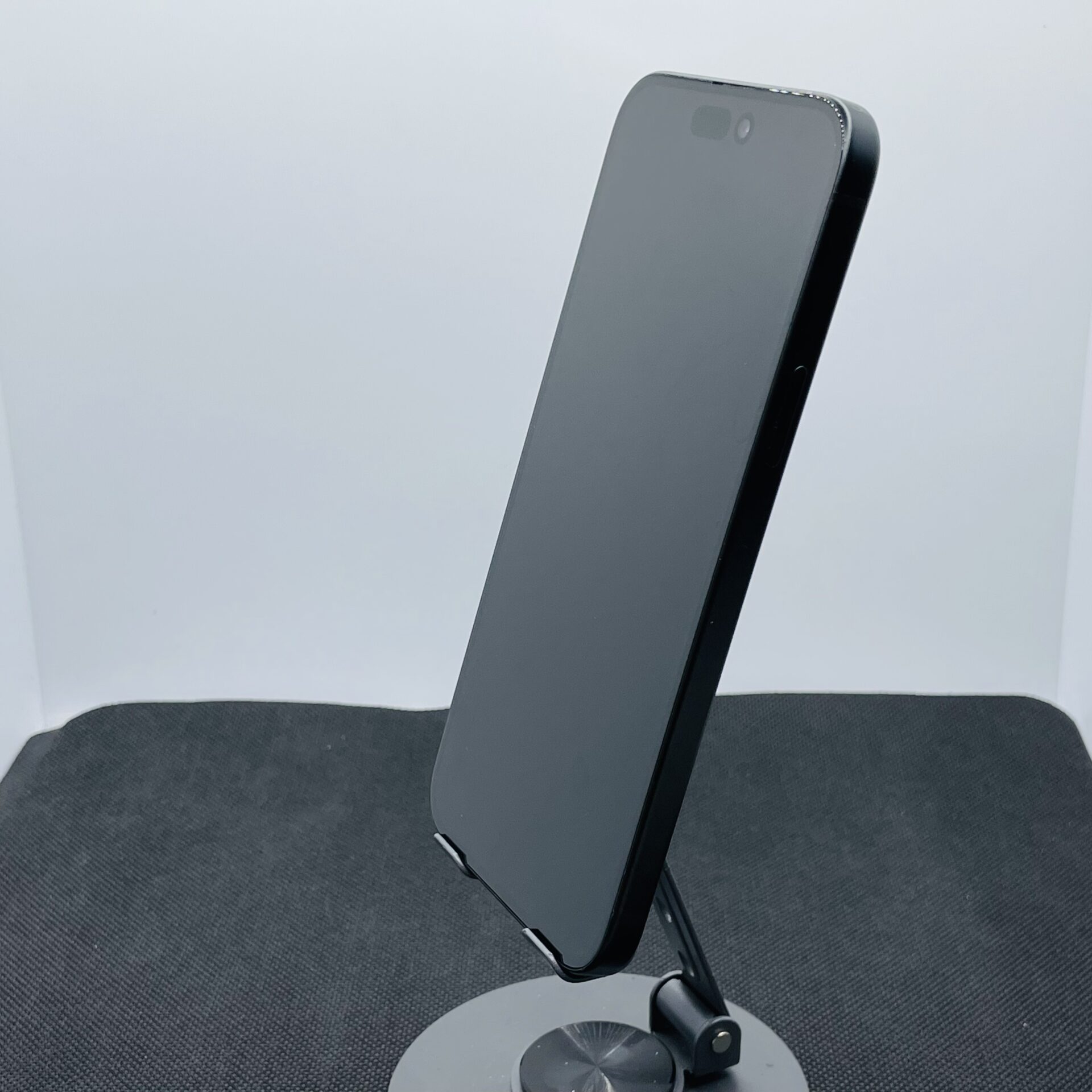 Apple iPhone 15 Plus 256GB Black (12 Month Warranty) - Image 7
