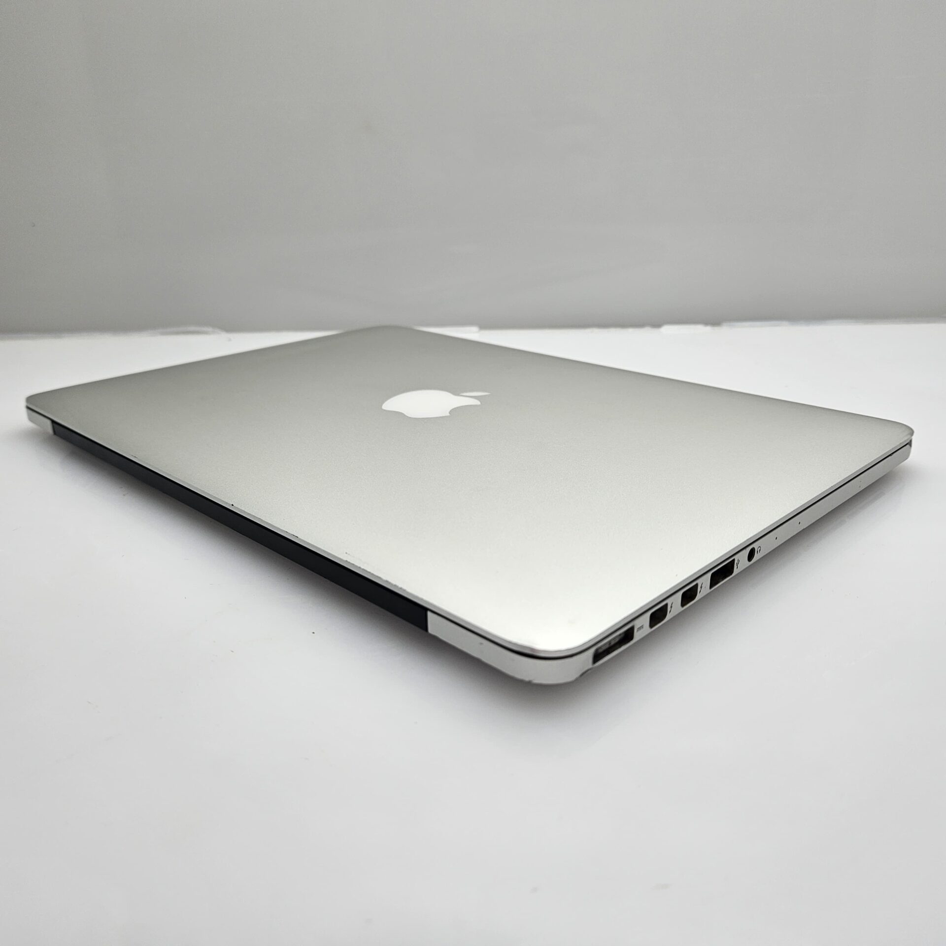 MacBook Pro 13-Inch 