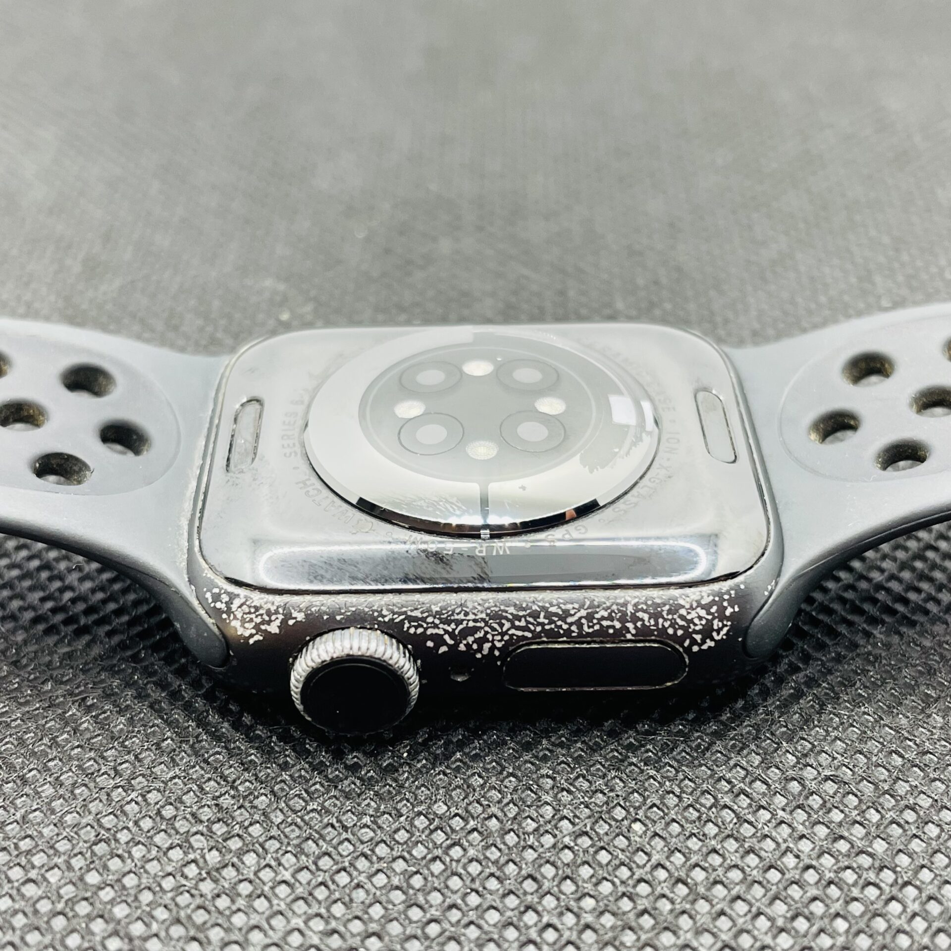 Apple Watch Series 6 Nike 40mm GPS Only Space Gray (3 Month