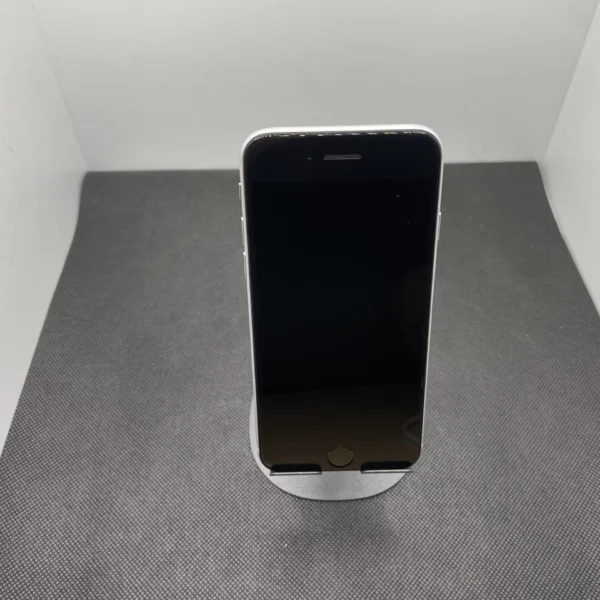Apple iPhone 8 64GB Silver - (Grade B) | Epic Deals SA