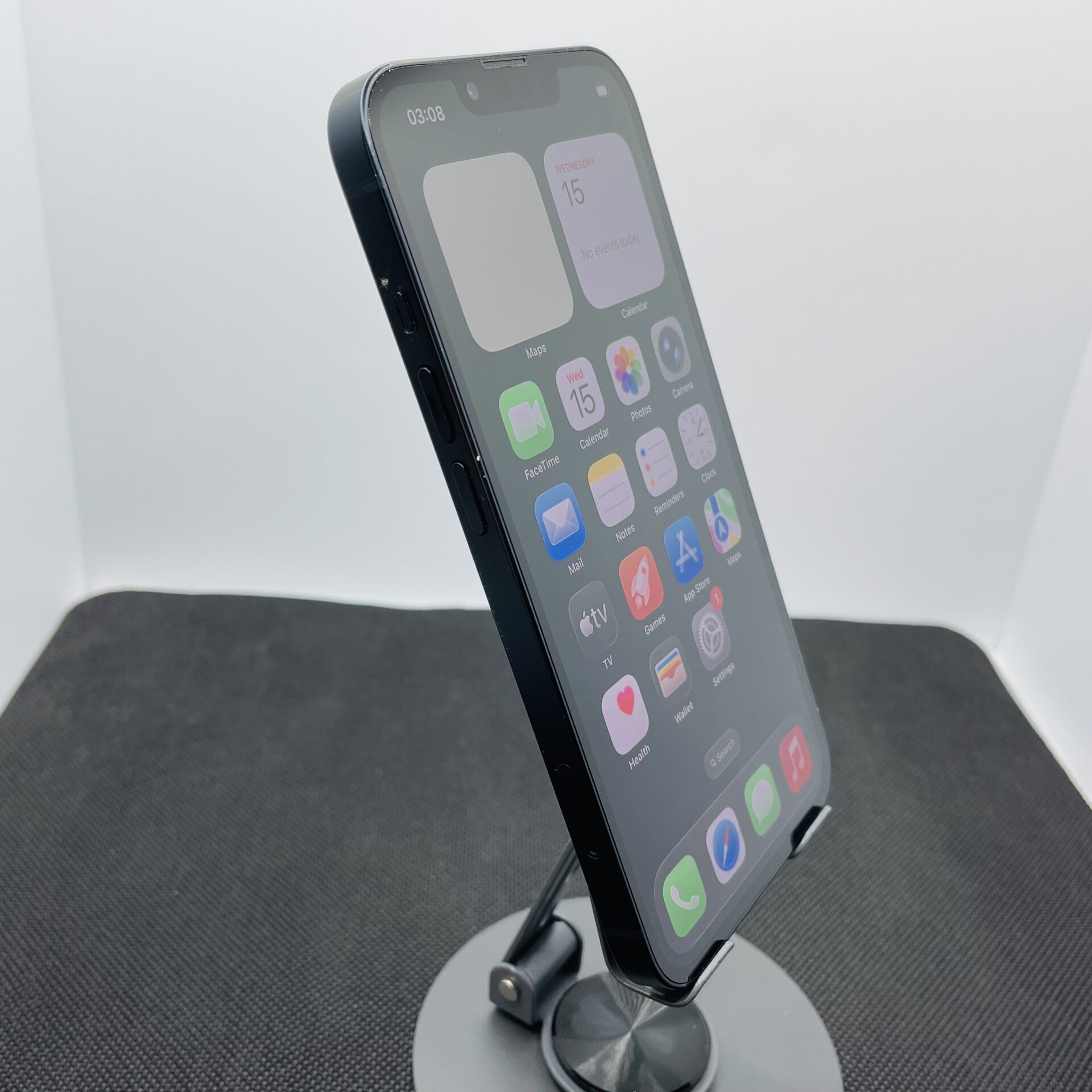 Apple iPhone 13 128GB Midnight - (Grade B) - Image 3