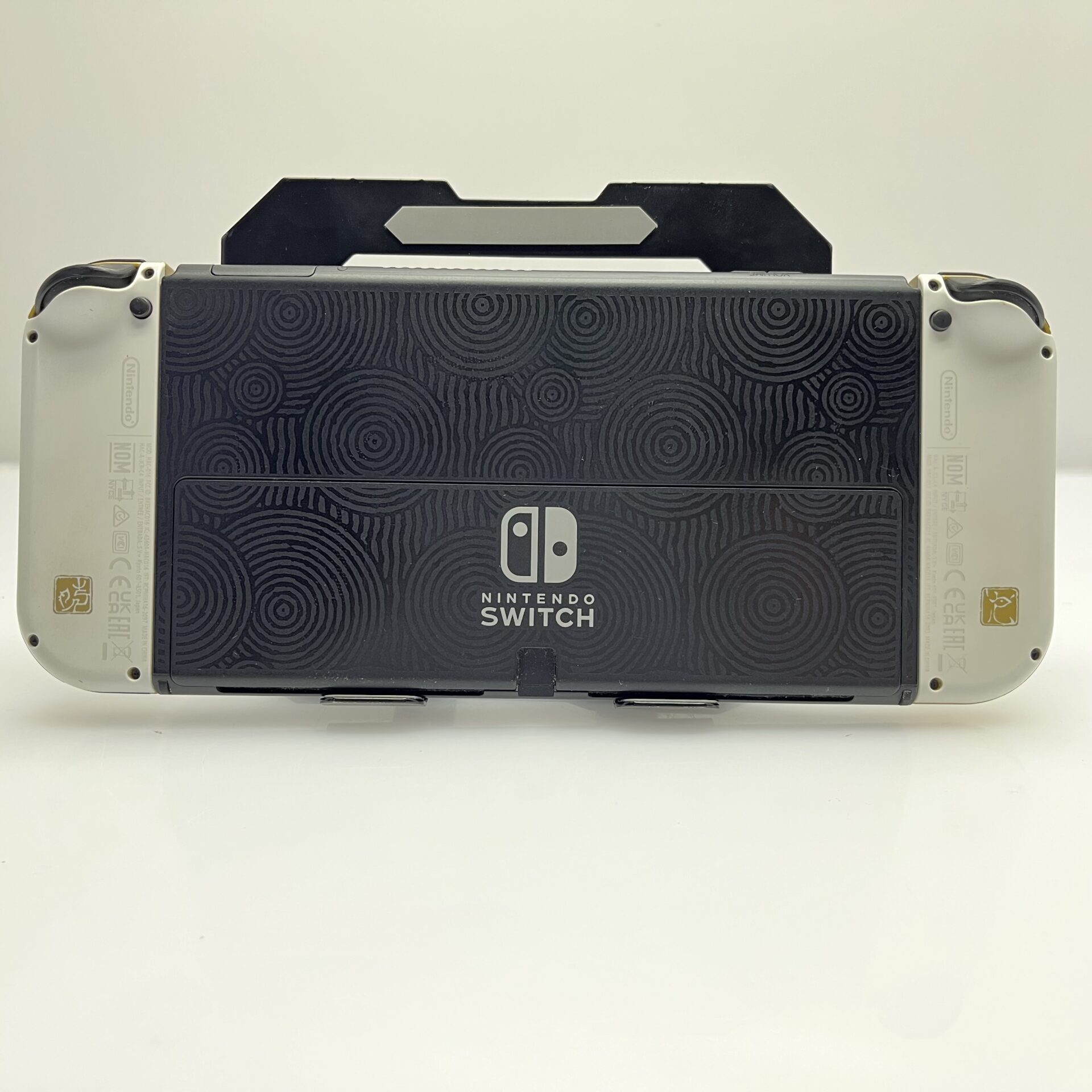 Nintendo Switch OLED 64GB The Legend of Zelda:Tears of the Kingdom Edition + Accessories - (Grade B) - Image 6