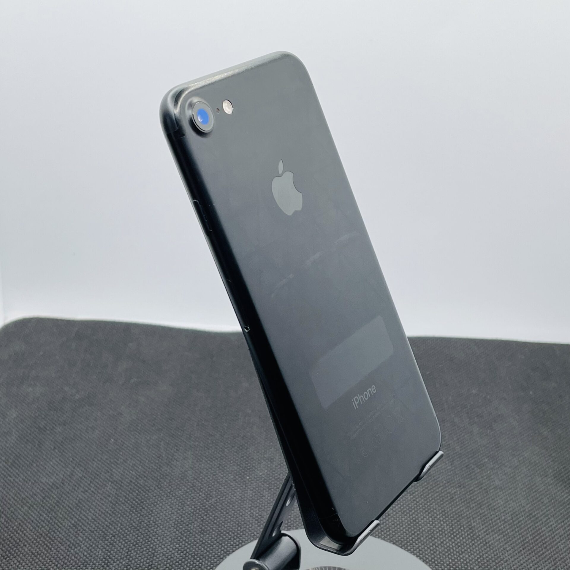 Apple iPhone 7 32GB Matte Black | Epic Deals SA