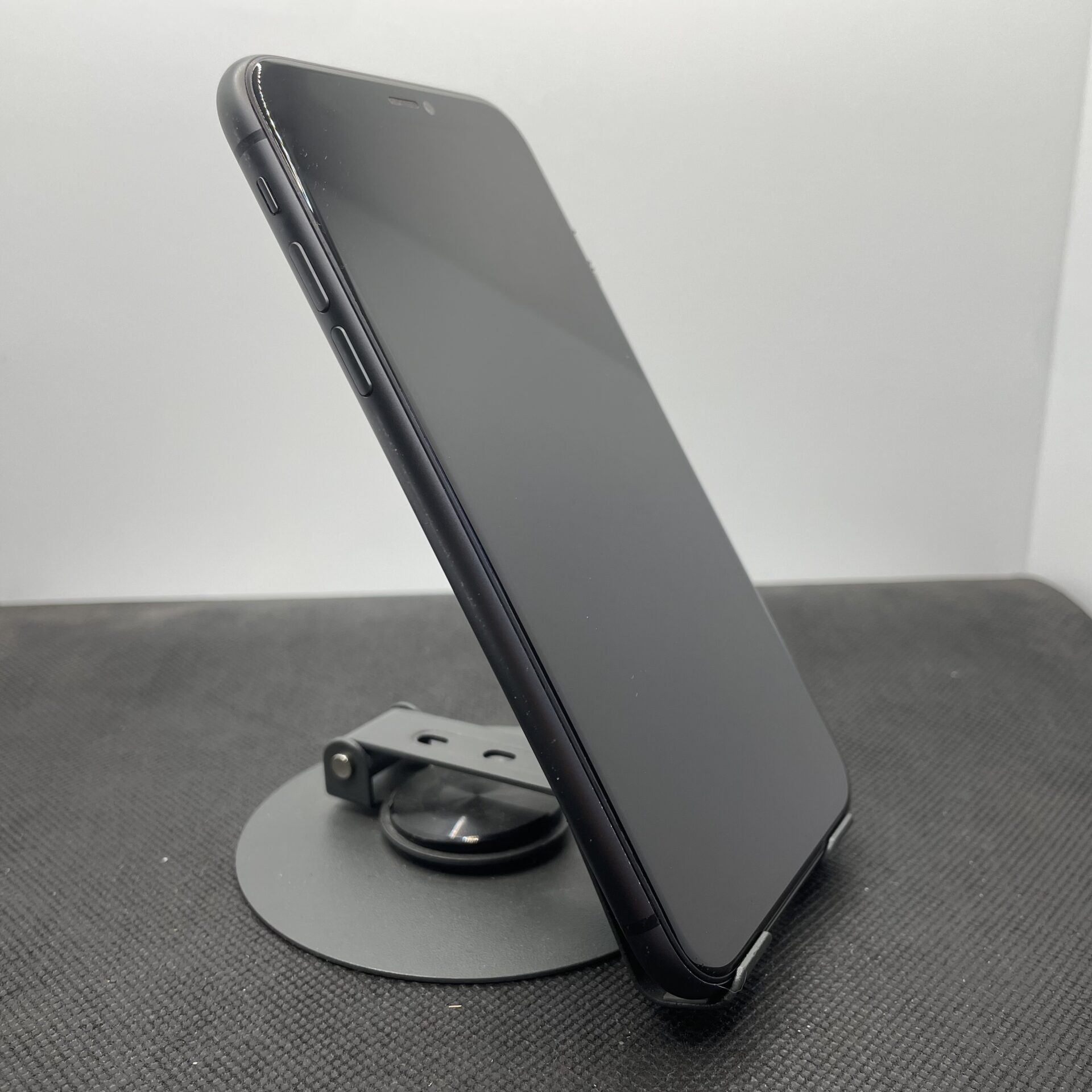 Apple iPhone 11 128GB Black - (Grade B) - Image 5