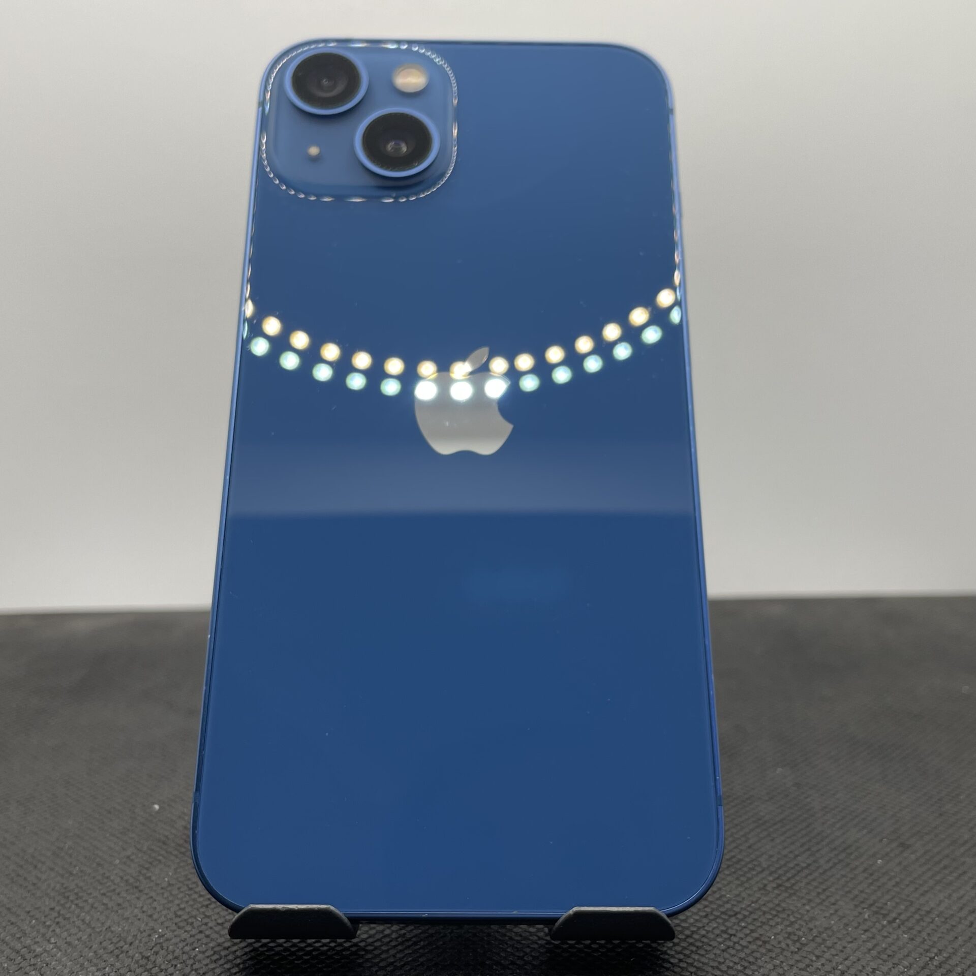 Apple iPhone 13 128GB Blue - (Grade B) - Image 8