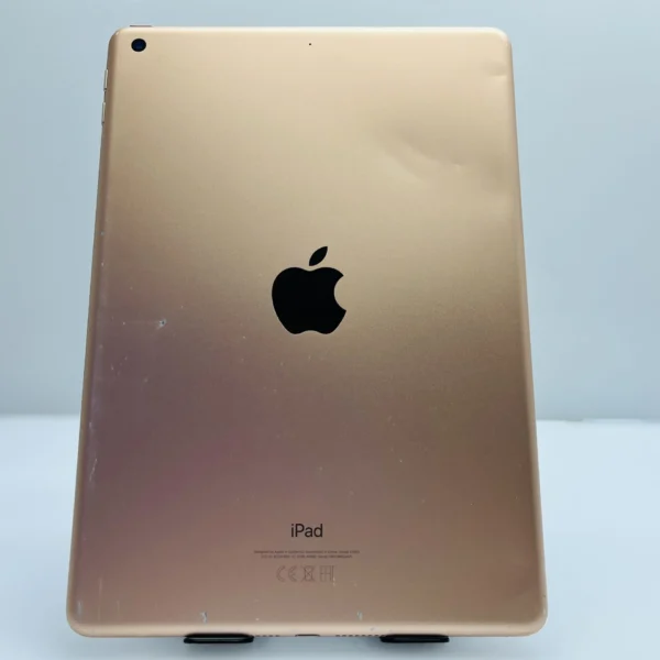 Apple iPad 9.7