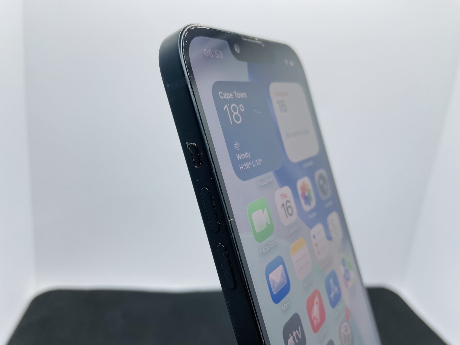 Apple iPhone 13 256GB Midnight - (Grade B) - Image 6