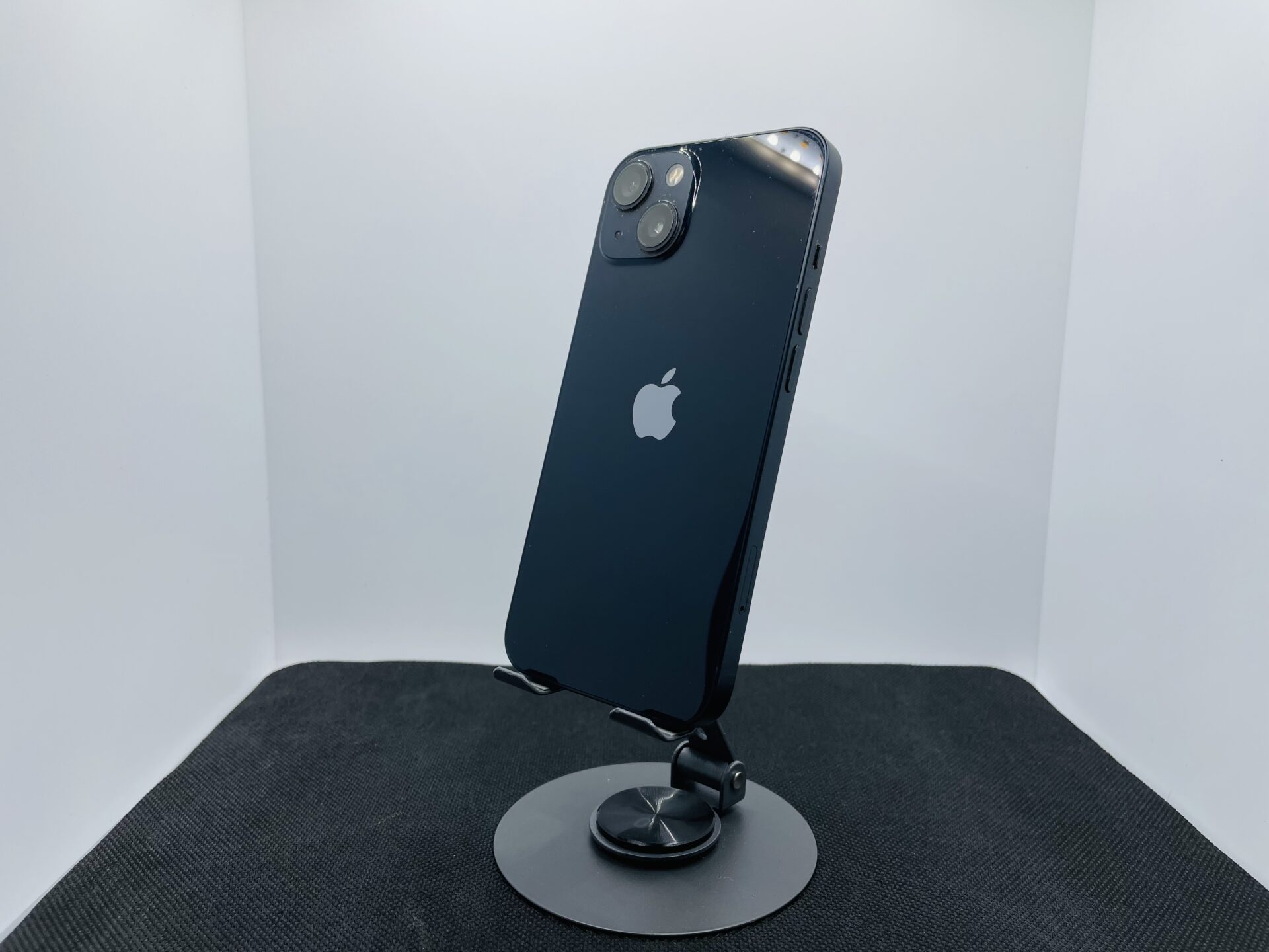 Apple iPhone 13 256GB Midnight - (Grade B) | Epic Deals SA