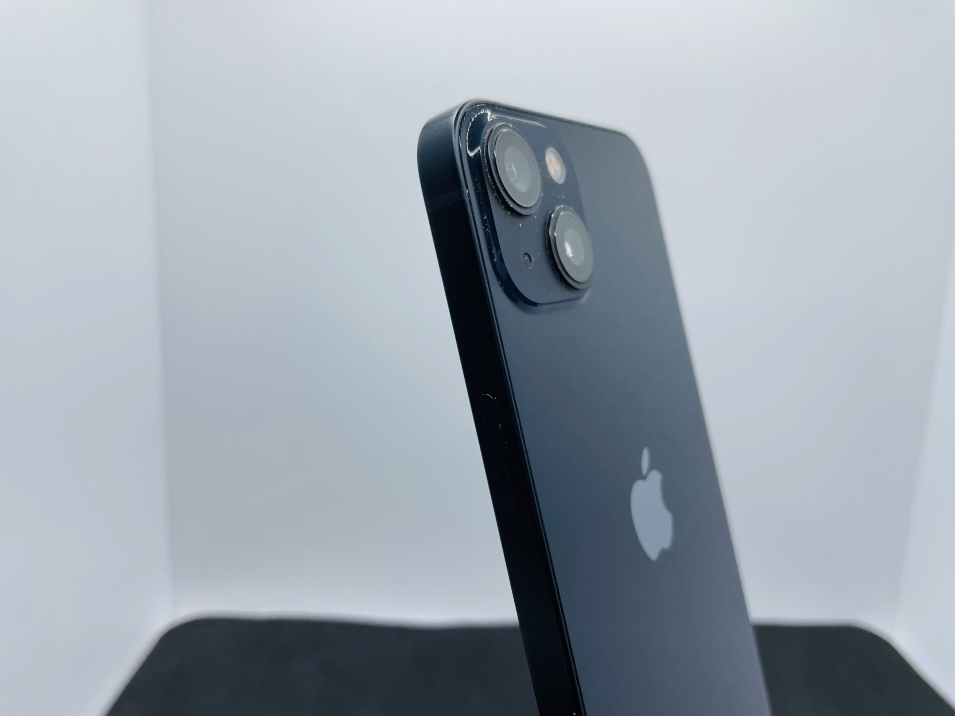 Apple iPhone 13 256GB Midnight - (Grade B) | Epic Deals SA
