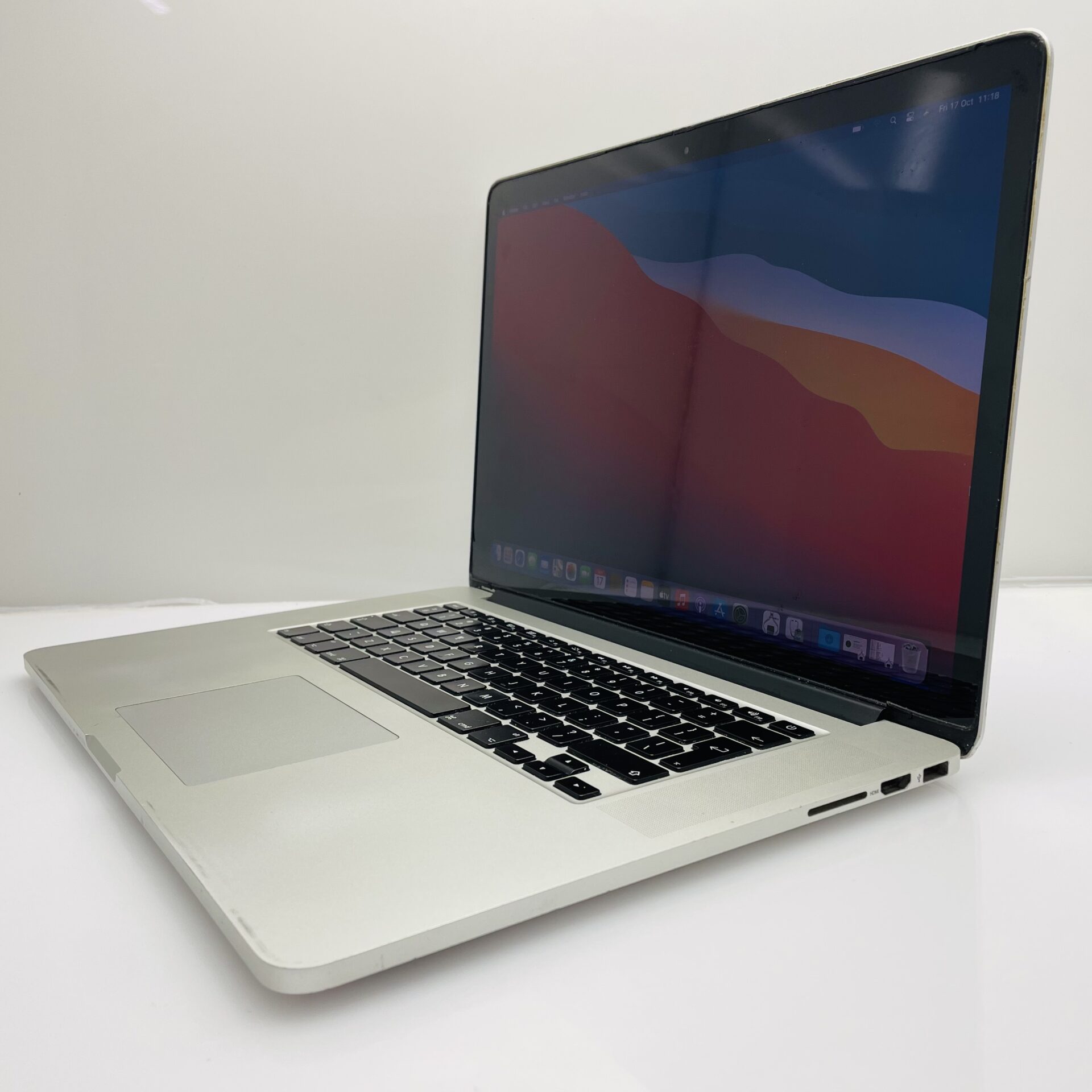 Apple Macbook Pro 15-Inch 
