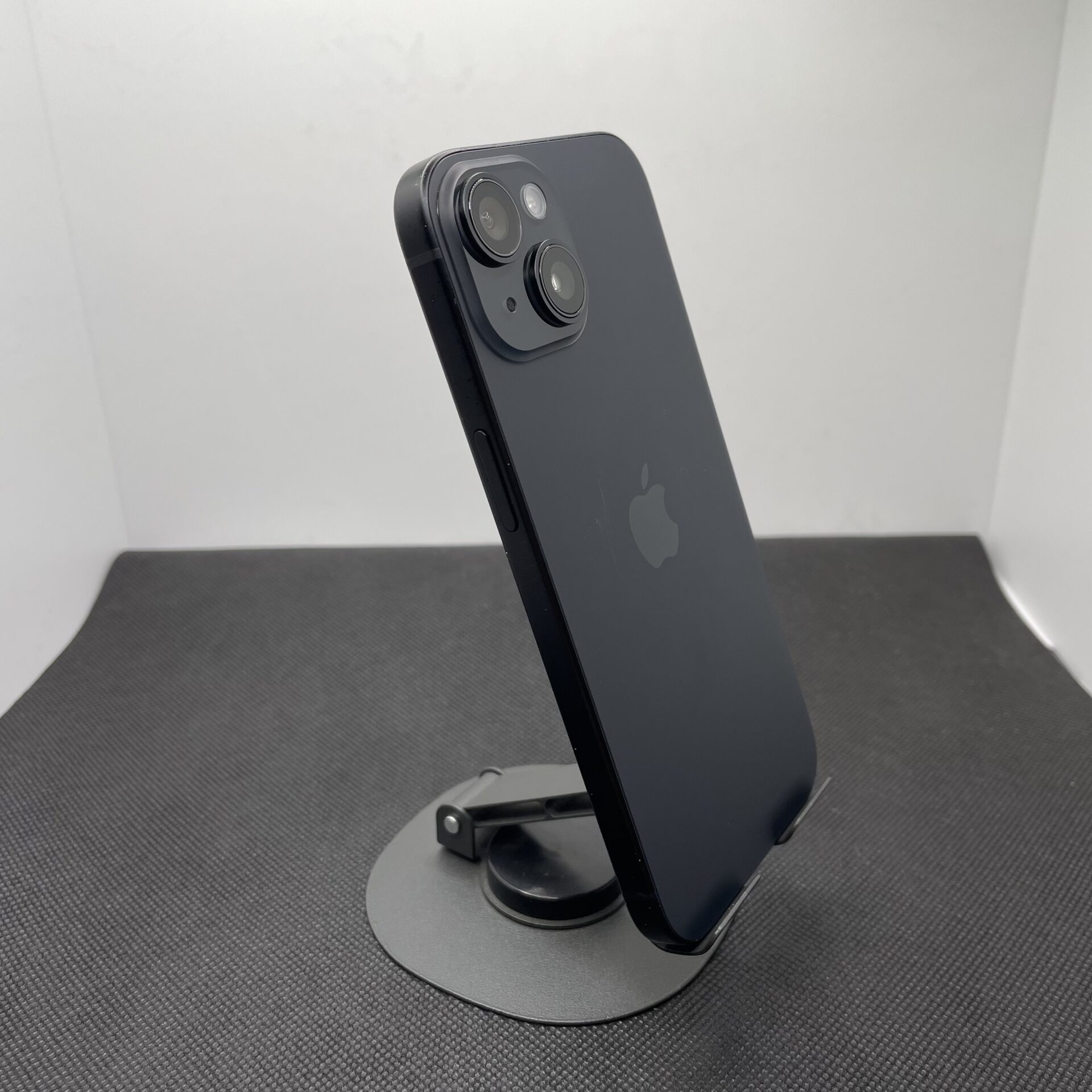 Apple iPhone 15 128GB Black (12 Month Warranty) | Epic Deals SA