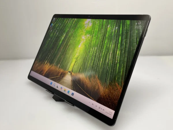 Microsoft Surface Pro 8 11th Gen 