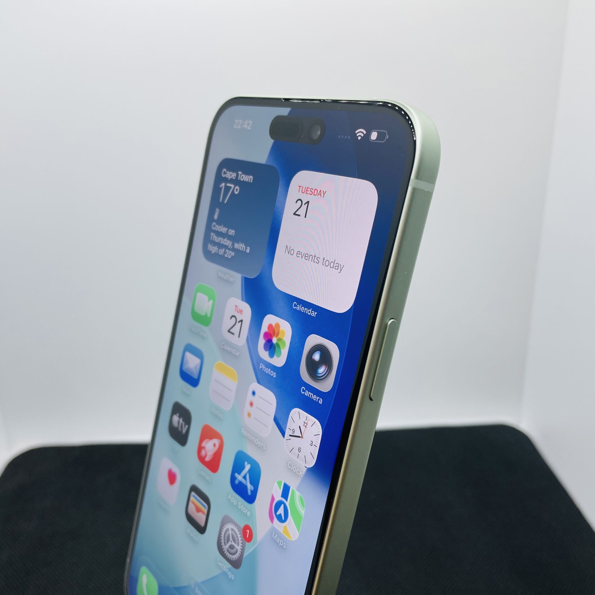 Apple iPhone 15 Plus 128GB Green – (Grade B) - Image 6