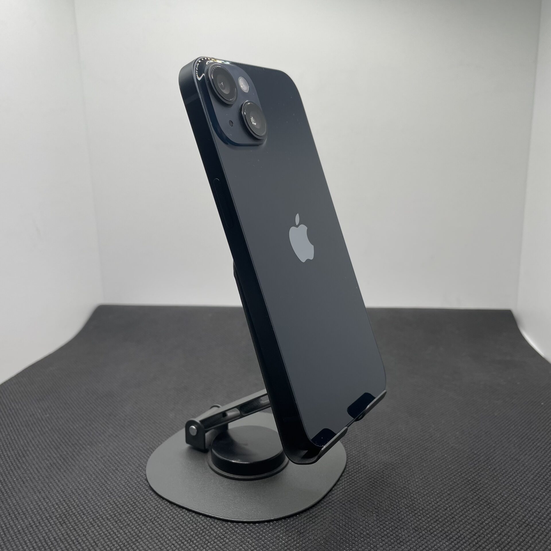 Apple iPhone 14 128GB Midnight - (Grade B) - Image 7