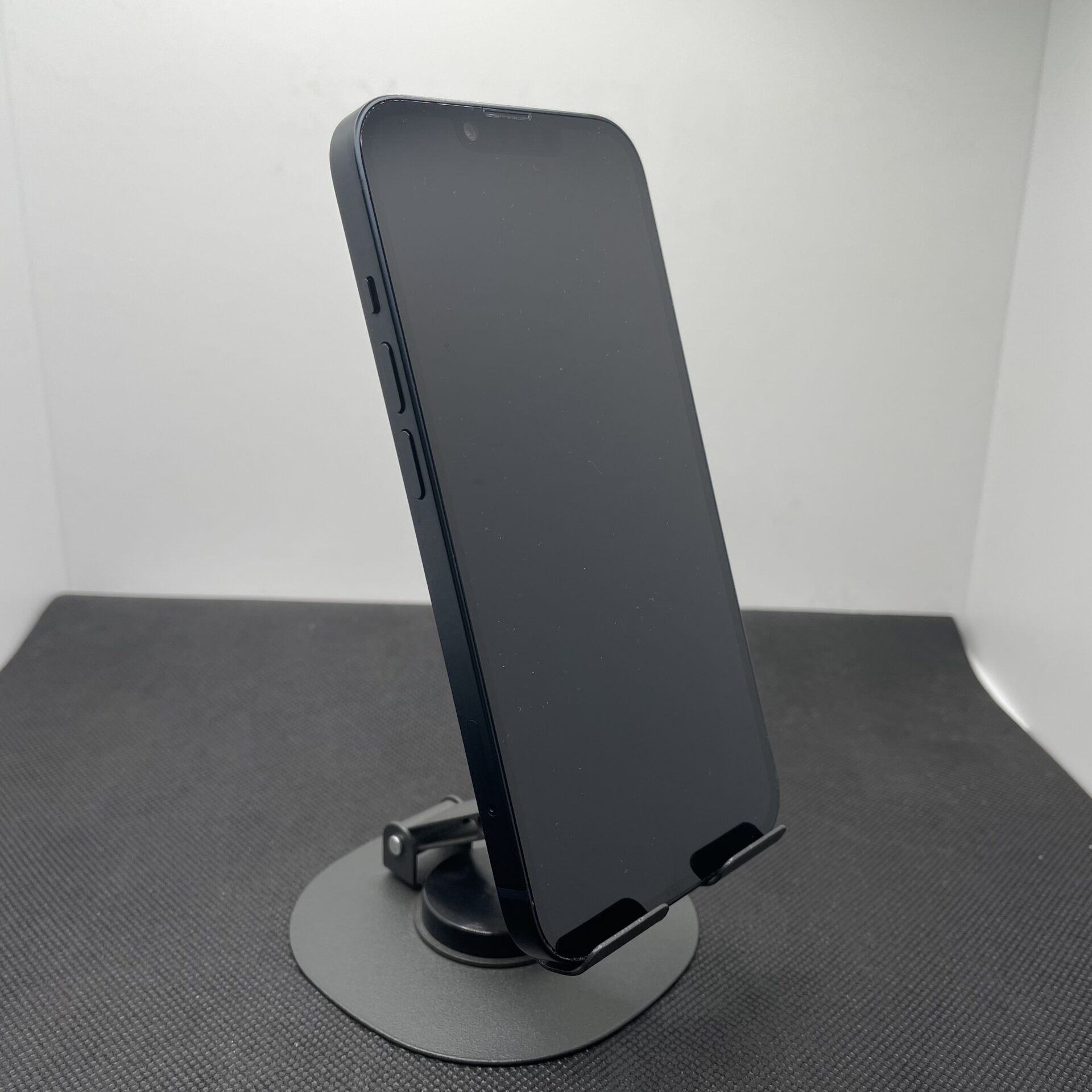 Apple iPhone 14 128GB Midnight - (Grade B) - Image 5