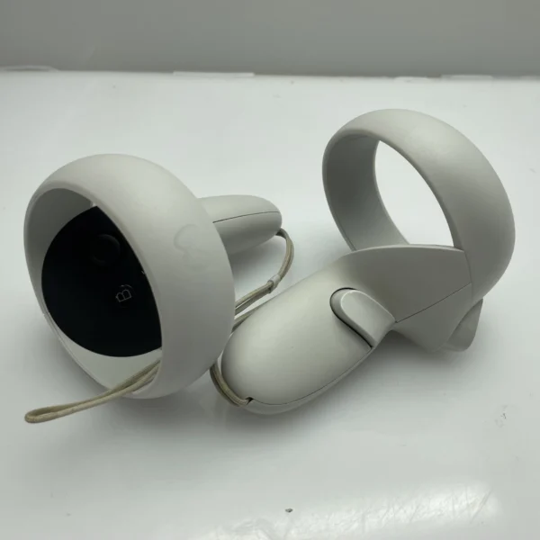 Meta Oculus Quest 2 VR Headset 128GB White + 2 Touch Controllers