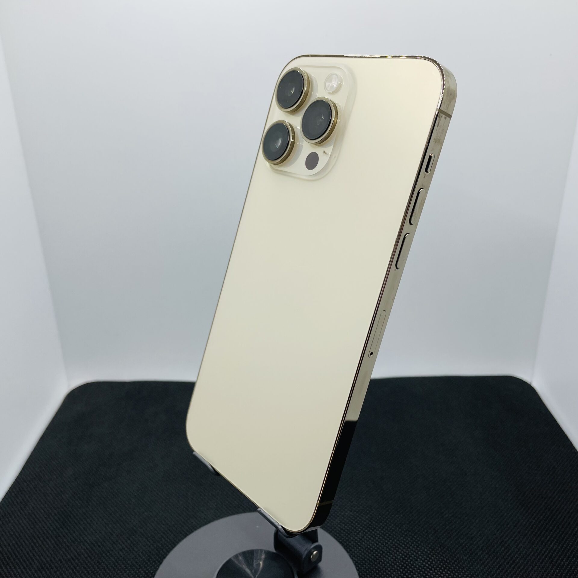 Apple iPhone 14 Pro Max 256GB Gold – (Grade B) | Epic Deals SA