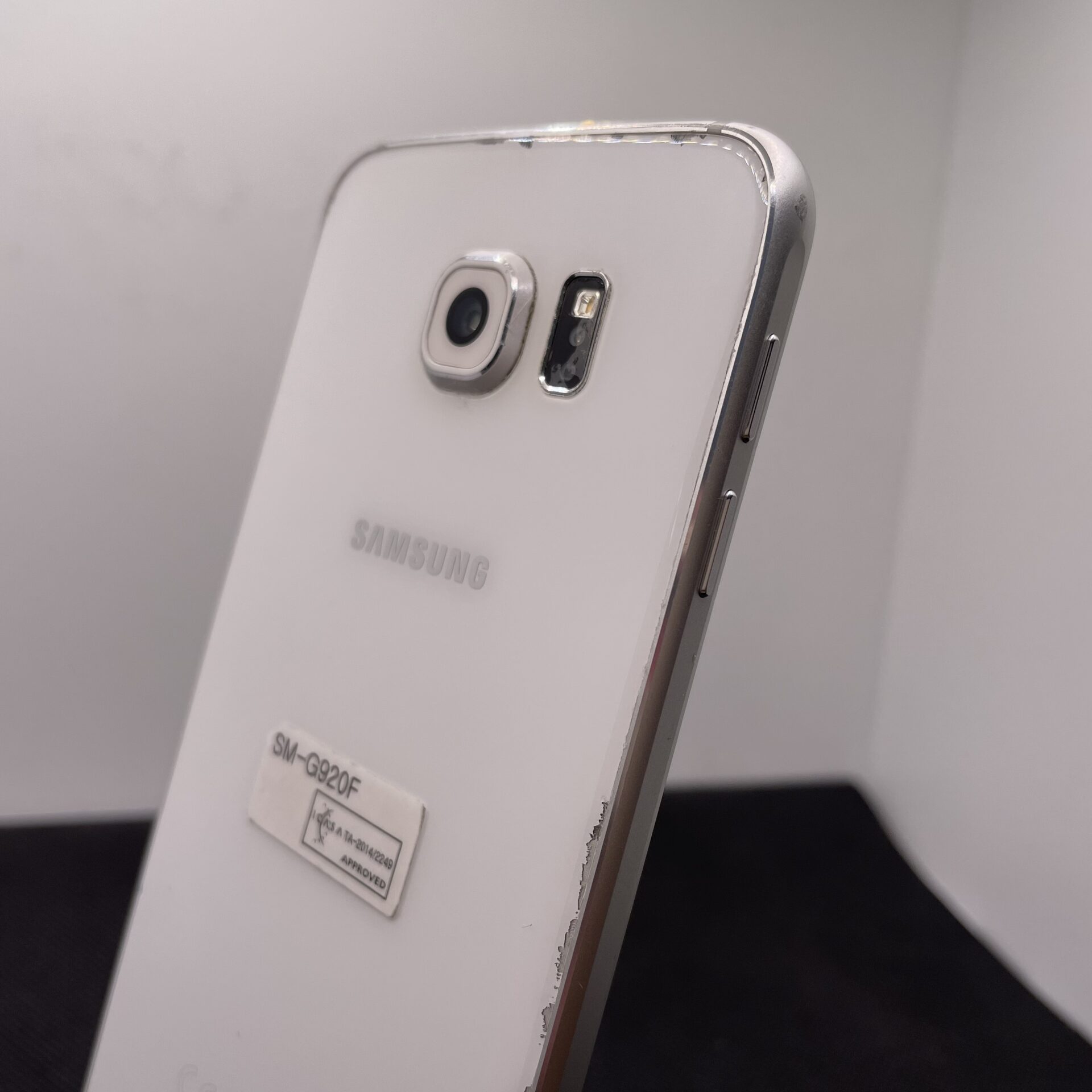 Samsung Galaxy S6 32GB White - (Grade B) - Image 10