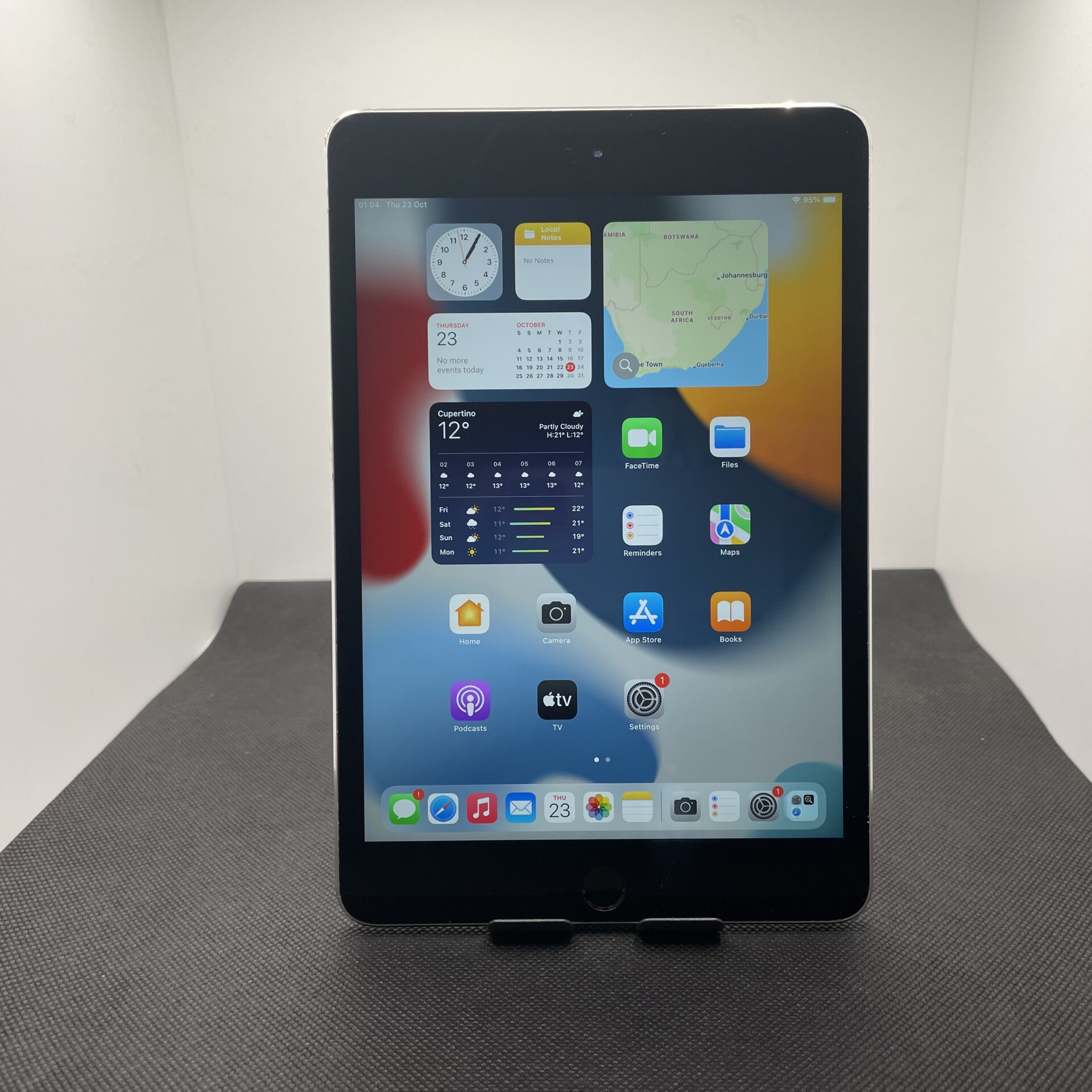 Apple iPad Mini 4 (WiFi Only) 128GB Silver - (Grade B) - No Touch ID - Image 3