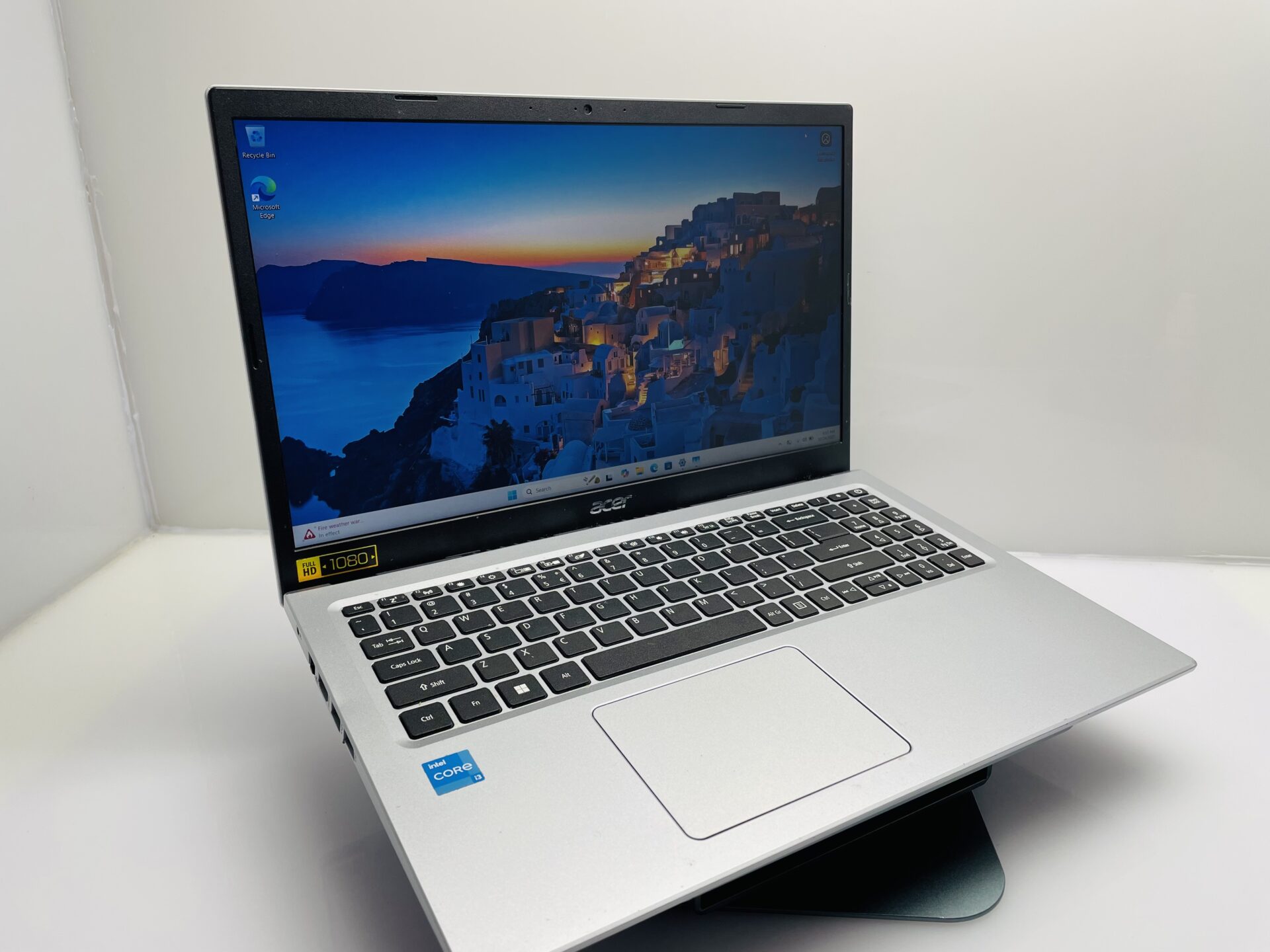 Acer Aspire 3 A315-53 11th Gen “Core i3” 3.00GHz 8GB RAM 500GB SSD Silver (Grade B) - Broken Camera Lens - Image 3
